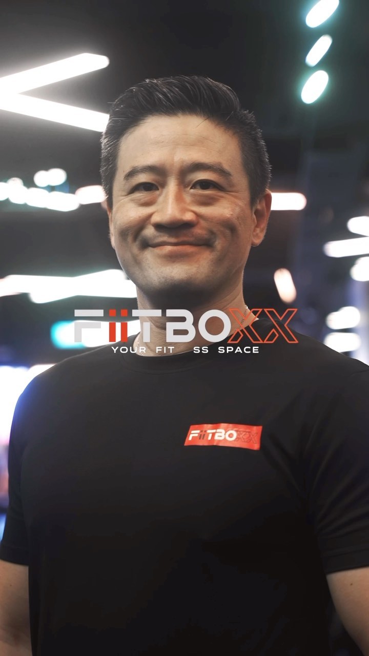 Ernest, a personal trainer at FiiTBOXX, has a powerful story of how exercise saved his life. Having struggled with severe asthma since childhood, he found that regular workouts reduced his symptoms until he was completely free of attacks. Now, Ernest is passionate about tailoring fun and motivating programs for his clients to help them sculpt the bodies they desire and achieve their fitness goals. With a commitment to customized training and a focus on inspiring progress, Ernest is a dedicated personal trainer ready to help you transform your health and fitness.
#FiiTBOXX #JooChiat #GymInJooChiat #BoutiqueGym #PersonalTrainer #FitnessMotivation #FitGoals #TrainWithPurpose #FitnessJourney #StrengthTraining #HealthyMindset #FitnessProgress #FitnessInspiration #HealthyLifestyle