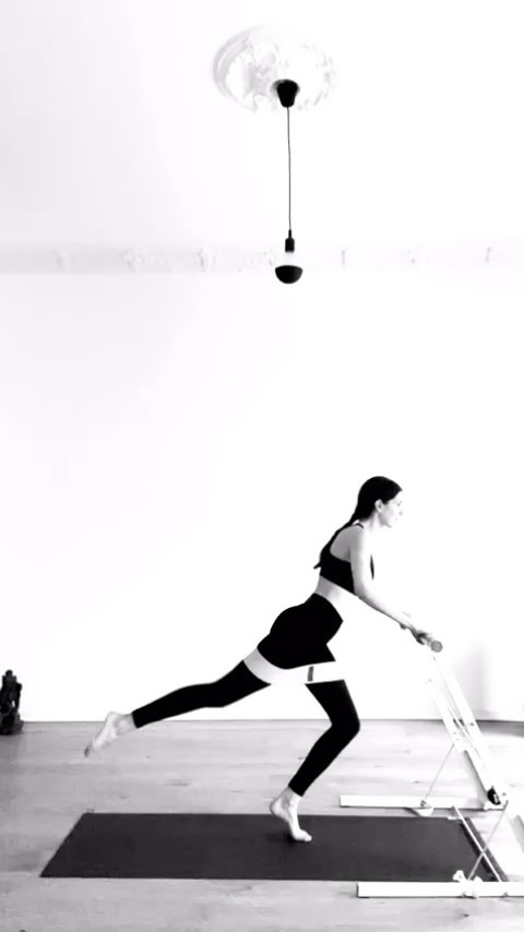 At YEAH STUDIO we love engaging music. We believe training on beat is supportive to keep up motivation and big fun. #bigfun #yeah #barre #pilates #powerofmusic #fitnessmotivation #spirit