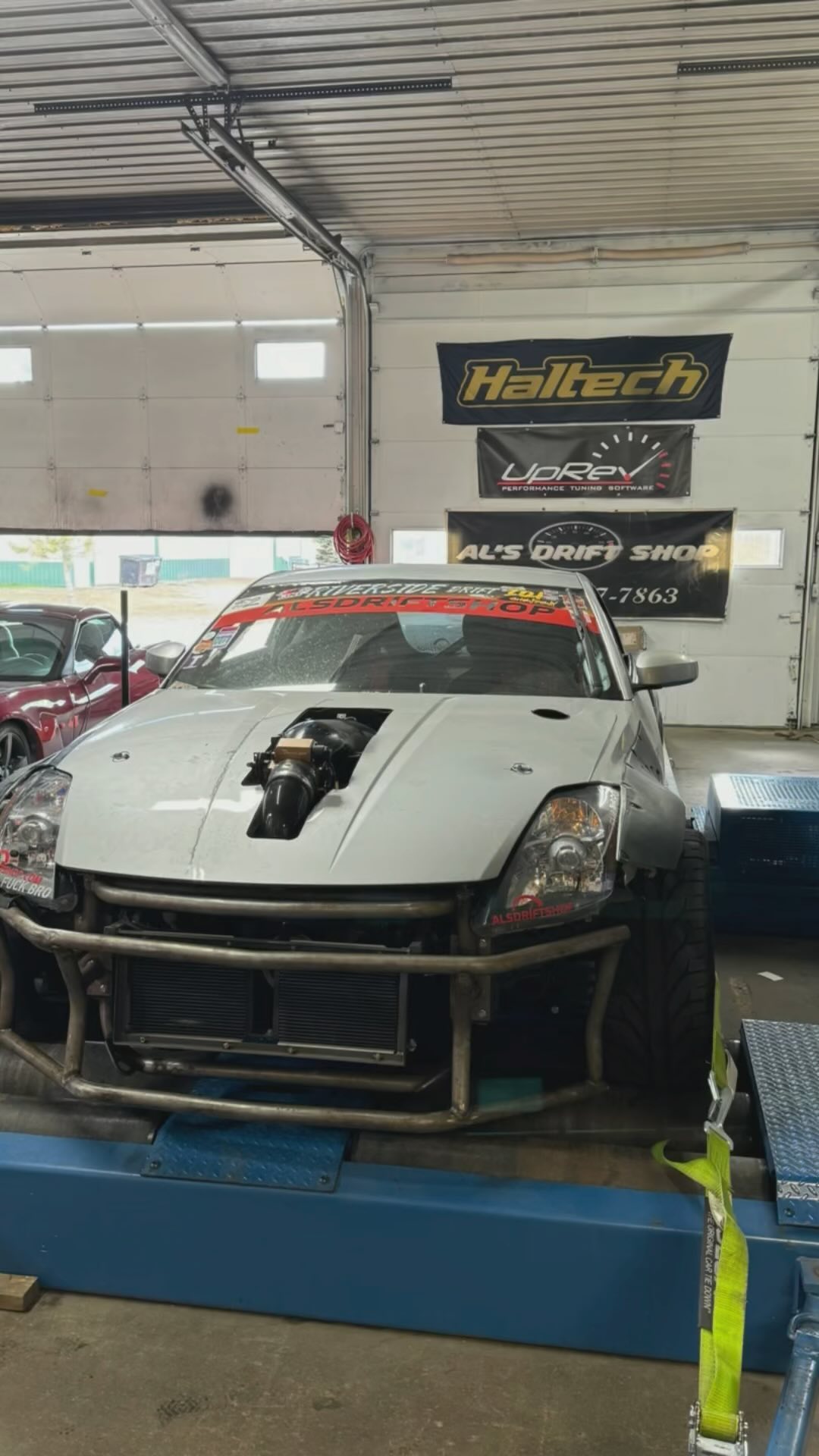 After a bad accident last season we got it ready for @bashbrosdrifting. Reapirs, maintance and switch fuel, on 🌽 fuel E85.
#alsdriftshop #mustangdyno #haltech #fullsenddrift #radiumengineering #rts #minnesota #mnni