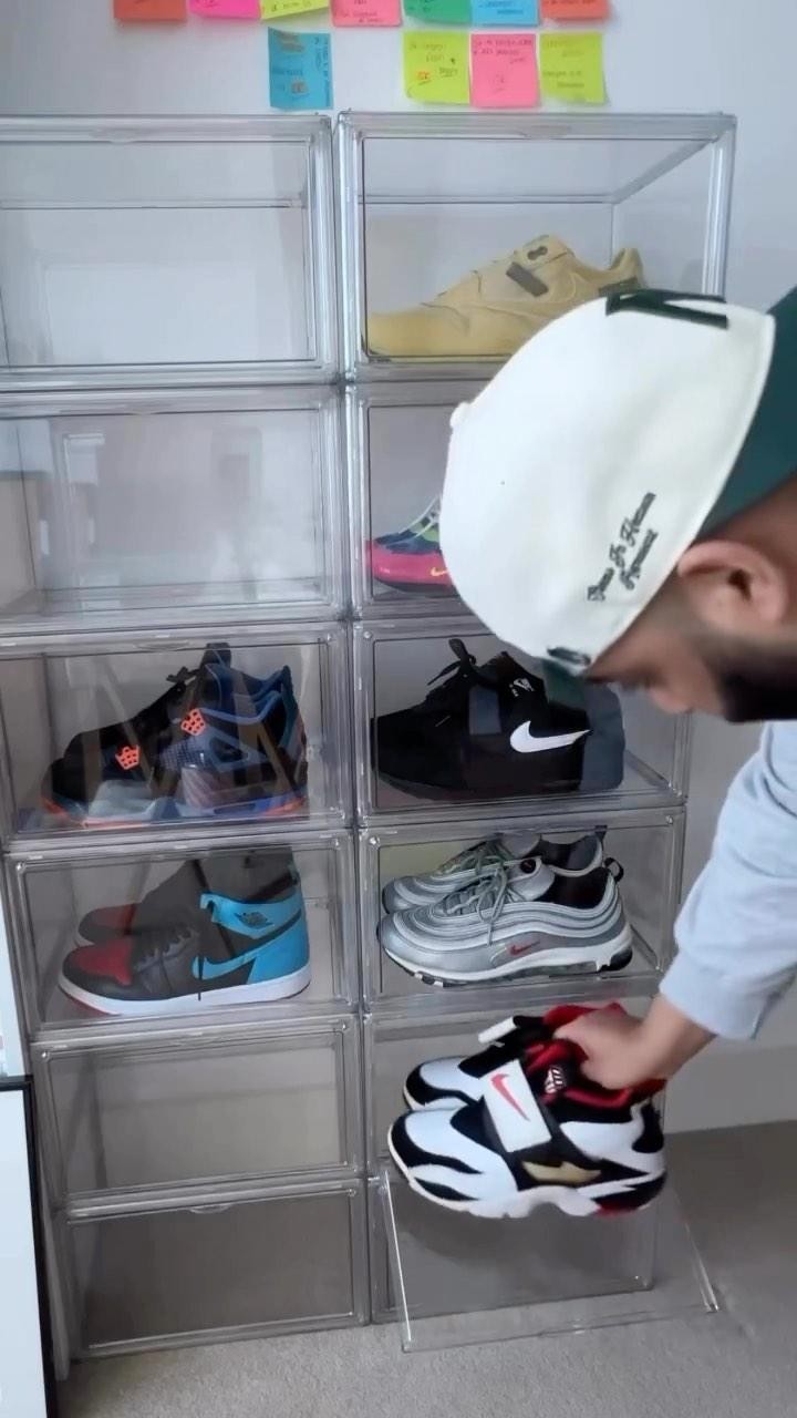 There is no better way to store your sneakers! @staremix showing a perfect example of our boxes 🙌🏻💎
✅ Easy to build
✅ U.V Protected
✅ Stackable
✅ Magnetic closure
✅ Front Opening
#hypebeastkicks #thesolesupplier #offspringhqcommunity #snkrskickcheck #sneakerhead #footlockereu #sneakerreel #trendingreels #reeltrending #reeltime #reelsinstagram #reelitfeelit #smallbusiness #reelgood #reelsinsta #explore #reelsdaily #reelsinsta #instareels #reelsviral #reelstrending #reelstrend #reeltrends #sneakerevent #shoestorage #insock #displayboxes #jordan1