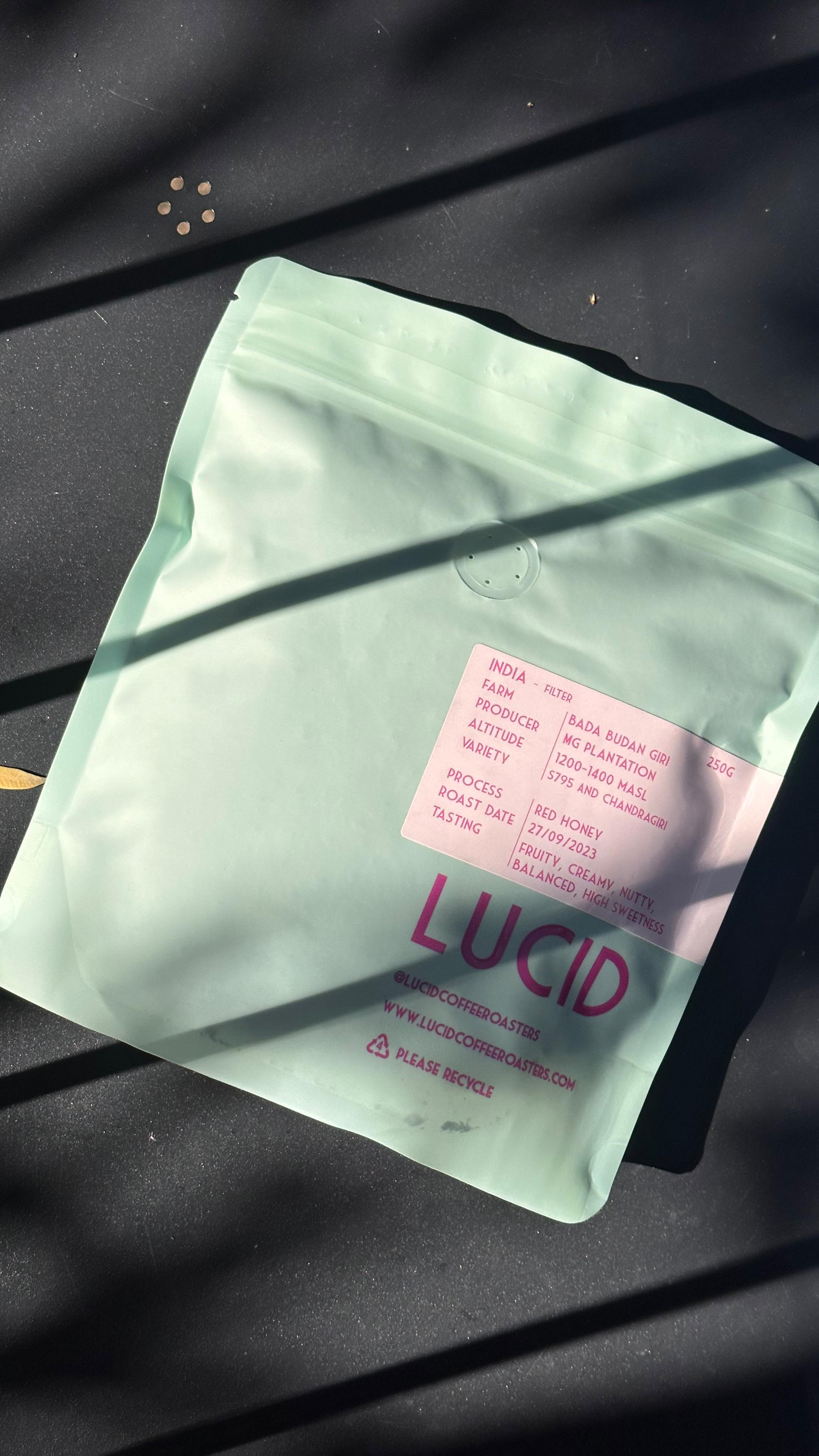 Woah there you didn’t think we could put on a new guest roaster without giving them their own little video did you? A reminder that we have the amazing @lucidcoffeeroasters still being served and available for retail for the next while. Some really amazing coffee, we’re absolutely in love with their filter range so please get down to try when you get a chance! For now, please enjoy Sam doing a really dumb bit.