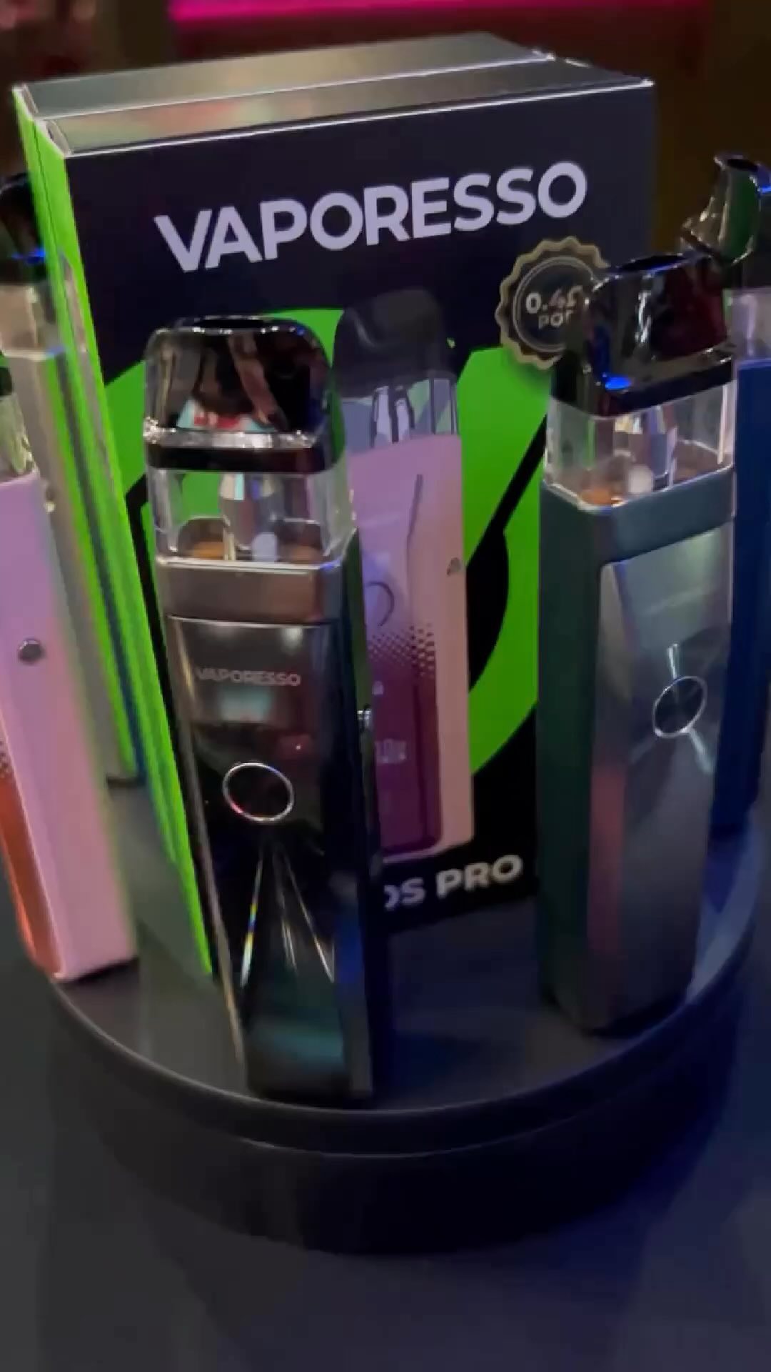 À découvrir ! Le petit nouveau de chez Vaporesso .
Le Kit Xros Pro. Toujours aussi efficace .
#vaporesso #xrospro #pod #cartouche #lorient #hennebont #vapoway