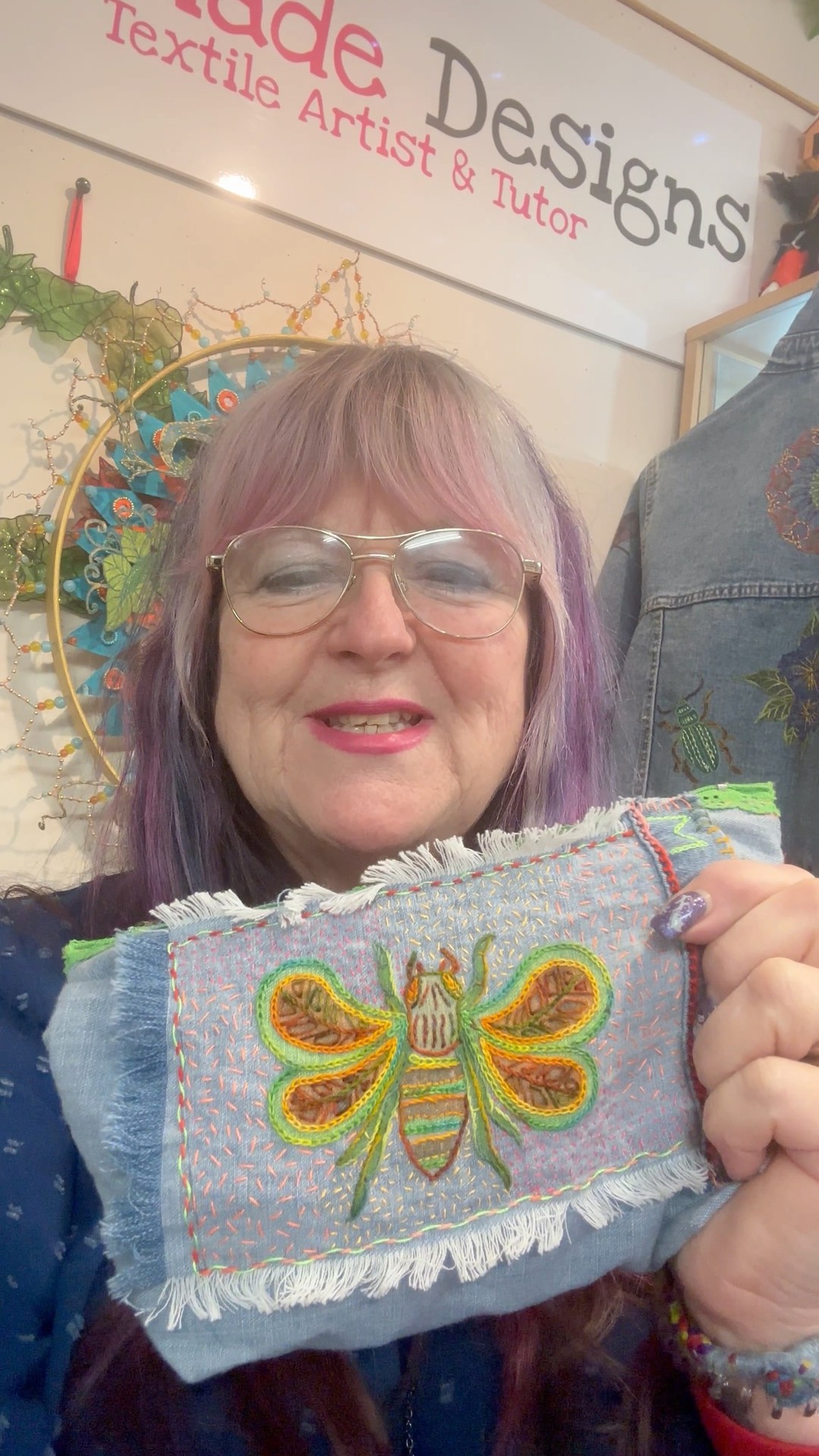 I'm excited to show you the Block Printing Pouch that I'll be teaching in the studio on 1st February.
It's been a VERY popular class in the past and I'd love to see you there.
It's bookable on the website.