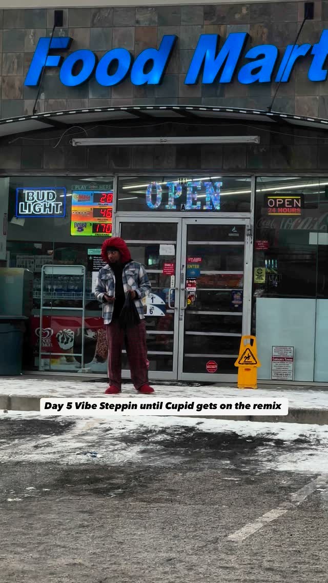 What we doing? We #VIBESTEPPIN Tag @officialnewcupid Day 5 Vibe Steppin until he gets on the remix 🕺🏽
#30daychallenge #trailride #southernsoul #linedancing