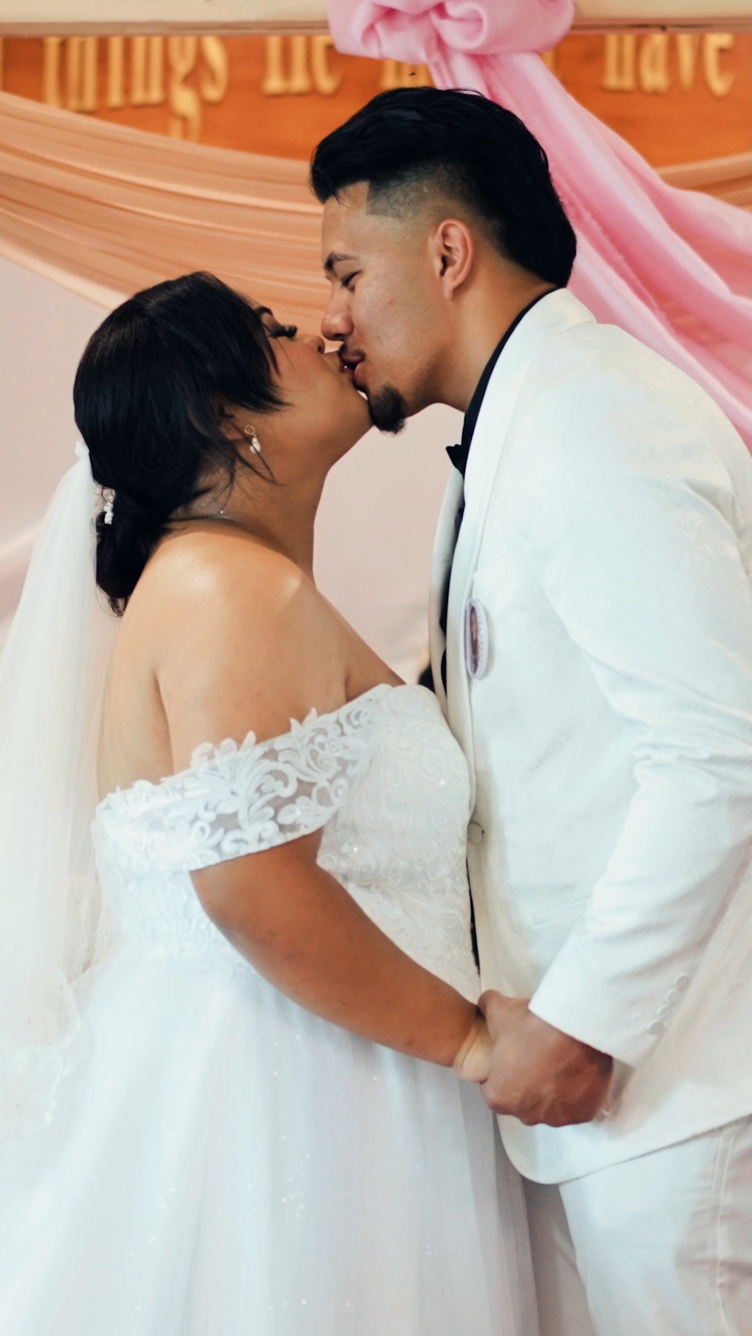 Anamaria & John - 22/03/24
Enjoy this delightful glimpse into Anamaria and John's wedding day! Capturing their heartfelt vows and festive celebration was truly special. We wish them a lifetime of happiness and love as they begin their journey together. Here's to a future filled with their very own happily ever after!
@meadowviewbaptistchurch
@labellevenues
#love #life #weddingvideo #wedding #weddingmoments #weddinginspiration #bride #groom #couple #weddingteaser
#weddingvideography #cinematicwedding #happilyeverafter #victoria #melbourne #meadowviewbaptistchurch #Labellevenues #pascoevale #somerton