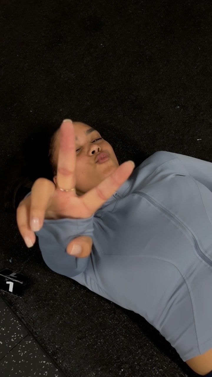 Let the enthusiasm and energy of the group be your fuel 💞
#dedication #determination #discipline