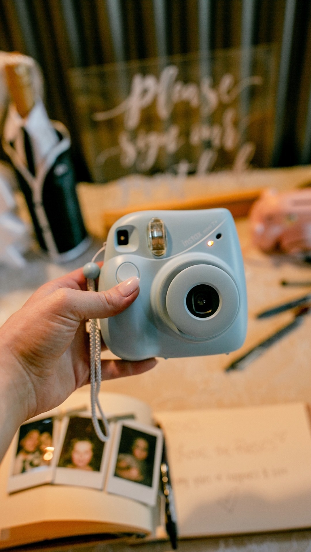 Click Click 📸
We love a good Polaroid. Are you on the #polaroid bandwagon? Show us your answer in the comments!
#pictureperfect #throwback #photoshoot #signinbook #weddingideas #weddinginspiration #weddingdecor #utahweddingplanner #utaheventplanner #engaged #smile