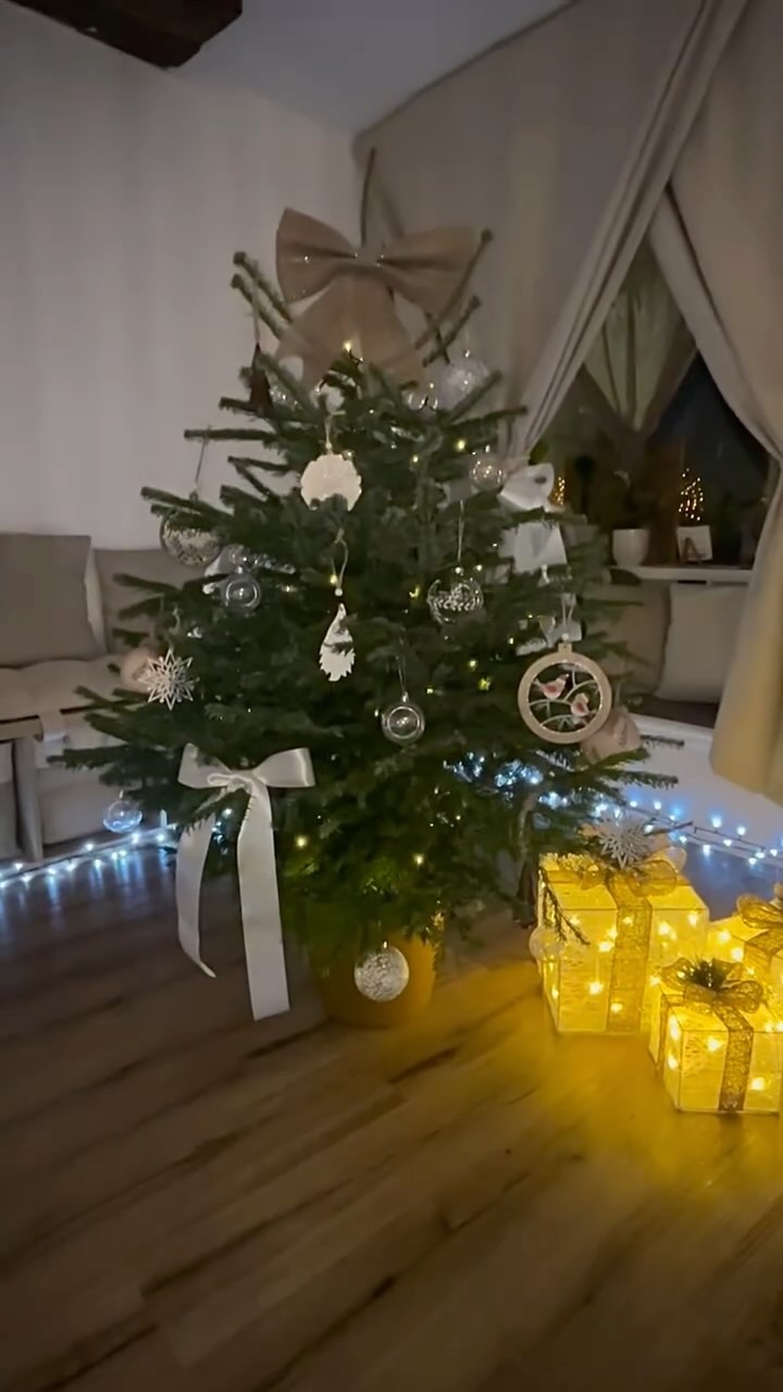 ITS TIMMMEEEEE to book in your next retreat 🍃❄️
Next years retreats are live on our website!
https://www.lolewellness.com
#yoga #pilates #reformerpilates #retreat #wellbeing