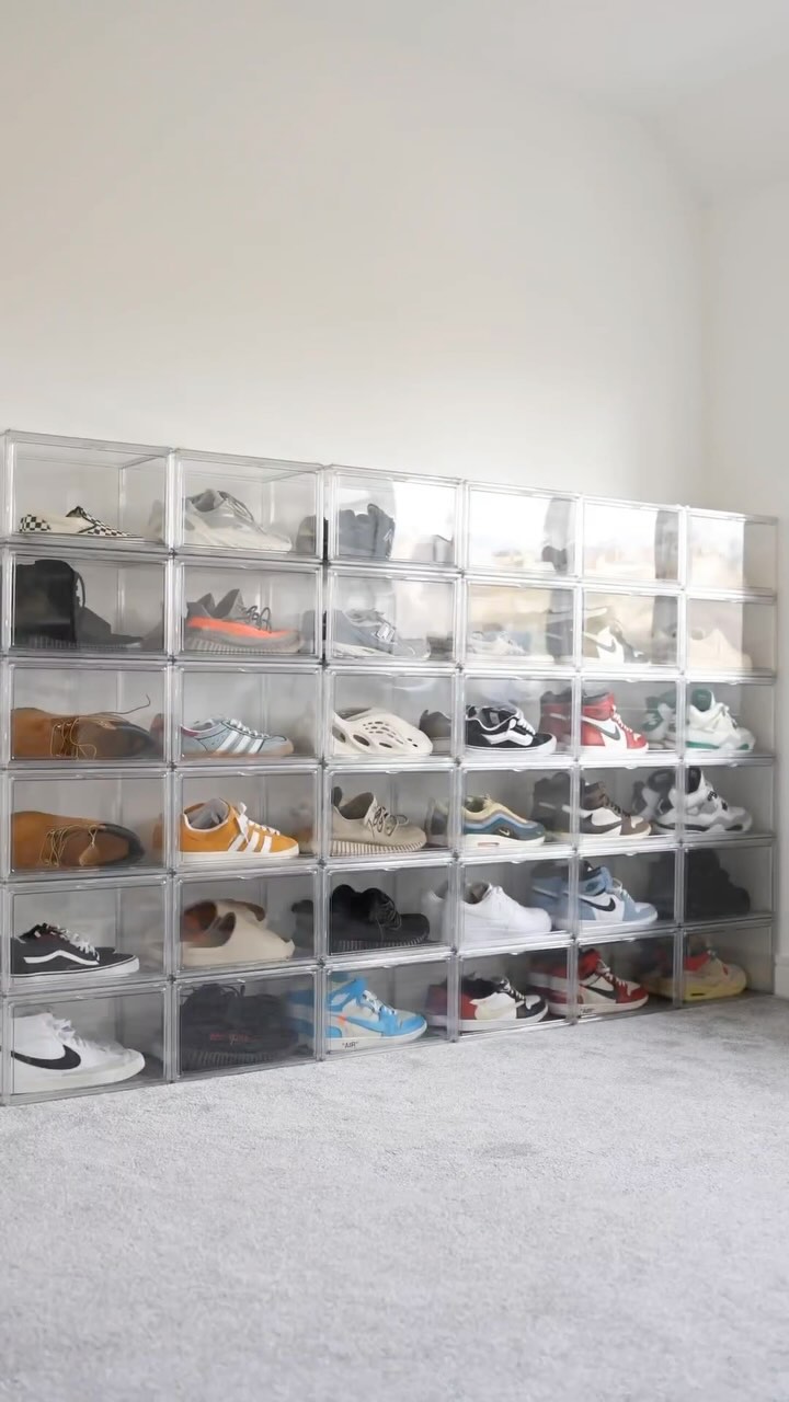 @navkhuttan display wall is finally complete! 💎
Would you display your kicks with our boxes?
#hypebeastkicks #thesolesupplier #shoebox #snkrskickcheck #sneakersaddict #footlockereu #sneakerreel #trendingreels #reeltrending #sneakers #reelsinstagram #snkeakerheaduk #smallbusiness #reelgood #reelsinsta #nike #reelsdaily #reelsinsta #sneakerhead #reelsviral #reelstrending #reelstrend #reeltrends #sneakerevent #shoestorage #sneaker #displayboxes #viral