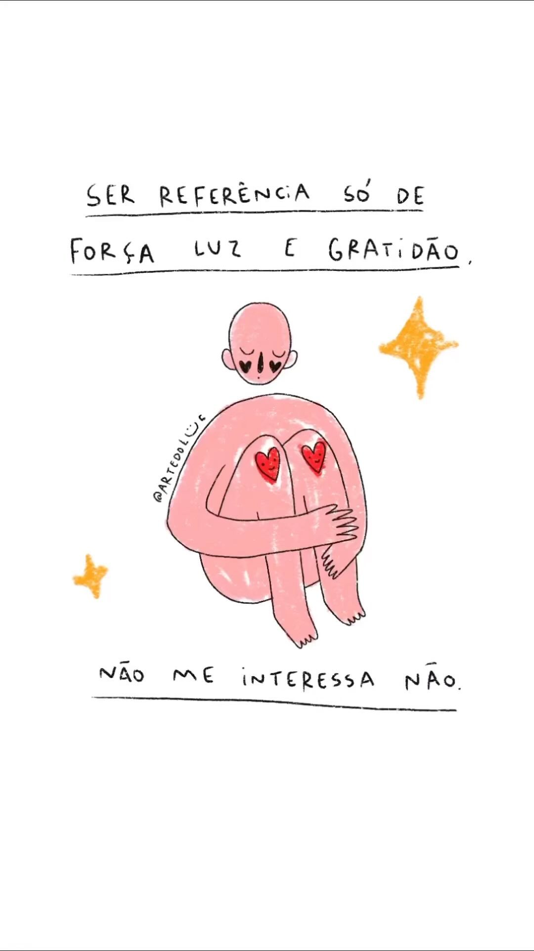 Ser referência só de força luz e gratidão, não me interessa não!
Isso não é real!
Ninguém é forte o tempo todo, ninguém brilha toda hora, ninguém exala gratidão todos os dias.
Eu sou real!
Eu sou feita de luz e sombra.
Uma parte é pacífica, outra feroz.
Uma parte é resistente, outra é frágil.
Uma parte é corajosa, mas outra precisa de colo.
Uma sente Deus, outra questiona.
Uma acende velas e incensos outra não faz nada disso.
Uma bebe chá, outra bebe vinho.
Uma quer mudar o mundo, outra só quer mudar a si mesma.
Eu tenho muitas em mim, e sou todas elas.
Você não precisa ser perfeito para inspirar os outros.
Prefira inspirar pela maneira como você lida com suas próprias imperfeições.
Gratidão @artedoluc pela sua arte!
Gratidão @jennifersaboiagomes prima, por compartilhar comigo esse vídeo.
Por me lembrar o quanto preciso e quero sustentar minha humanidade enquanto meu ego tenta me convencer que só devo mostar o perfeito.
Como é leve poder errar, escorregar e levantar de novo.
#amoserquemsou #comstelacaosistemicafamiliar