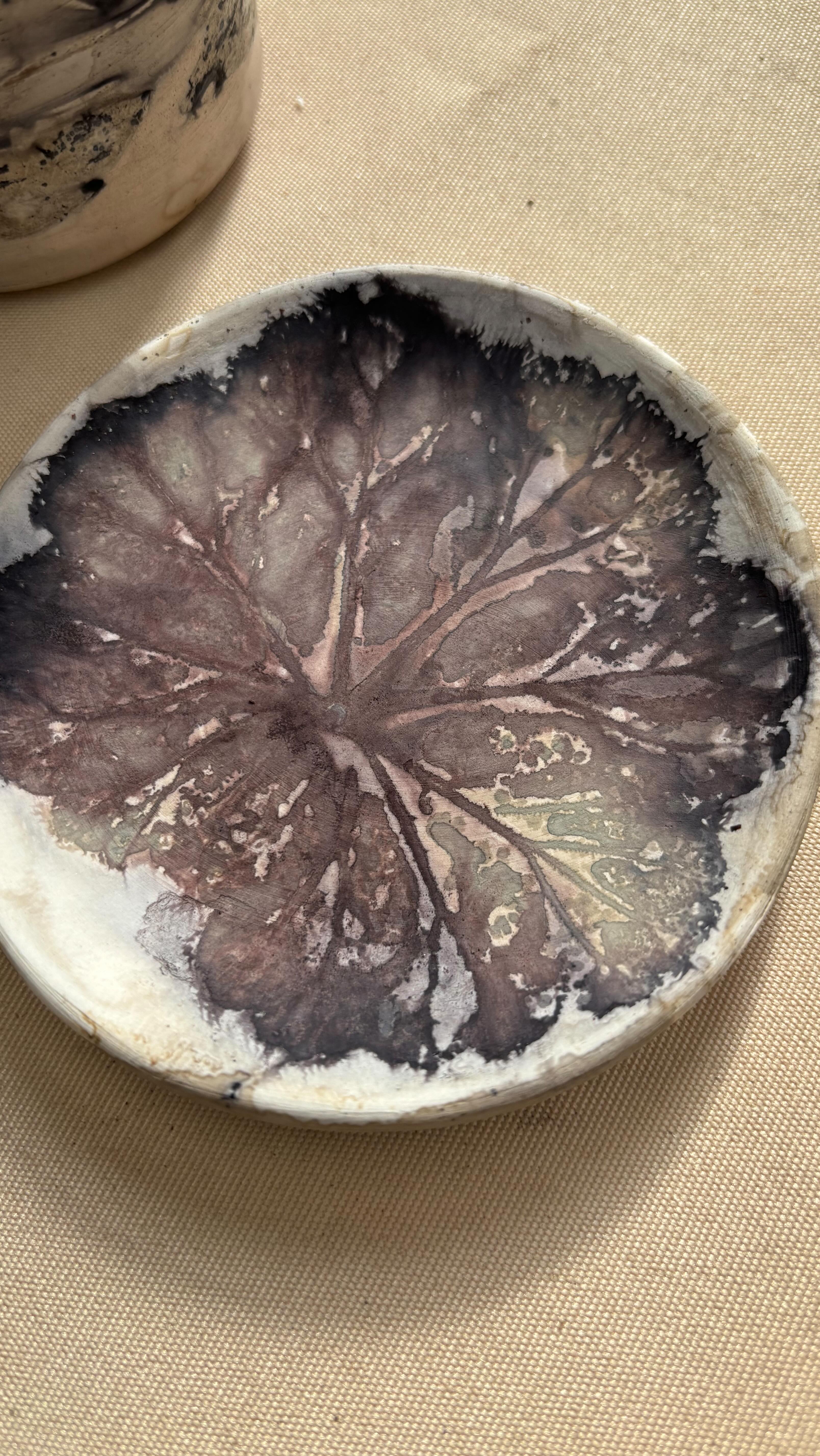 Eco print workshop with @art_withbeth Extremely tired but so happy with the end products. We printed on material, paper and ceramics. Such a fun process