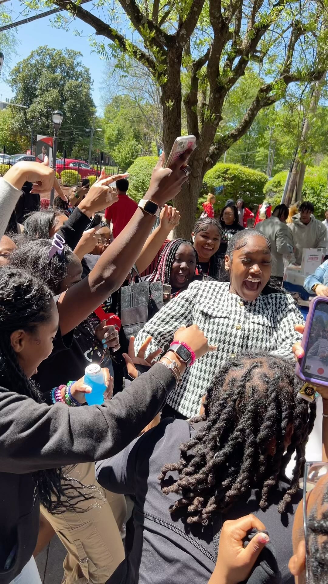 When the empowered girls and SGA candidates at Clark Atlanta University turn the yard up a bit!
.
#YWEA #CultureAndCollegeTour