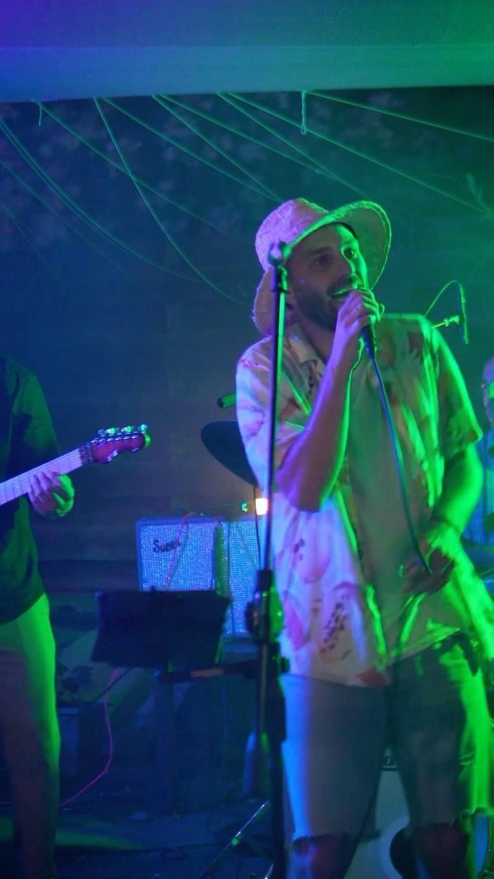 Small compilation from our recent performance @santamaria.beach , original sound captured from the Camera - no Edits ! Video made by @costas357
@rodrigo_caceres_bass @stephano5 @genethliounik @geon.music @andreas.stefanou.7
#live #livemusic #artist #artistsoninstagram #reggae #funk #jazz #summer #cyprus #limassol #music #guitar #bass #keyboards #drums #beach #beachlife #ourbandisbetterthanyours #video #viral #reels #reelitfeelit #instagood #instadaily #instalike