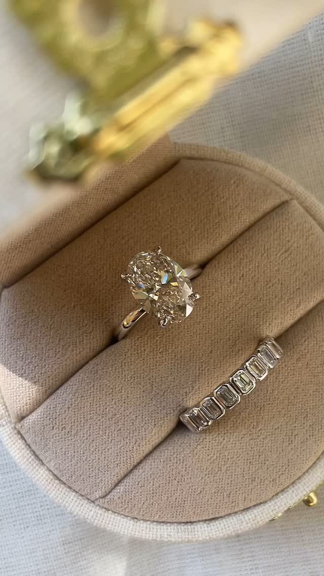 💌💘🌹💭
Ya know?
#customengagementring #engaged #jewelrydesigner #customjewelry #shopsmall #socaljewelers #shopsmall