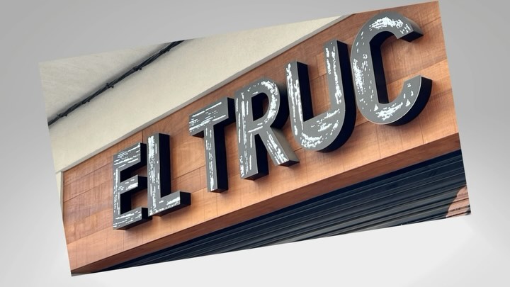 Hi ha projectes que no necessiten presentació, aquí el primer vídeo muntatge del TRUC #espaih #interiordesign #restaurants #decoració #decoracion #agramunt #reformaintegral #obres