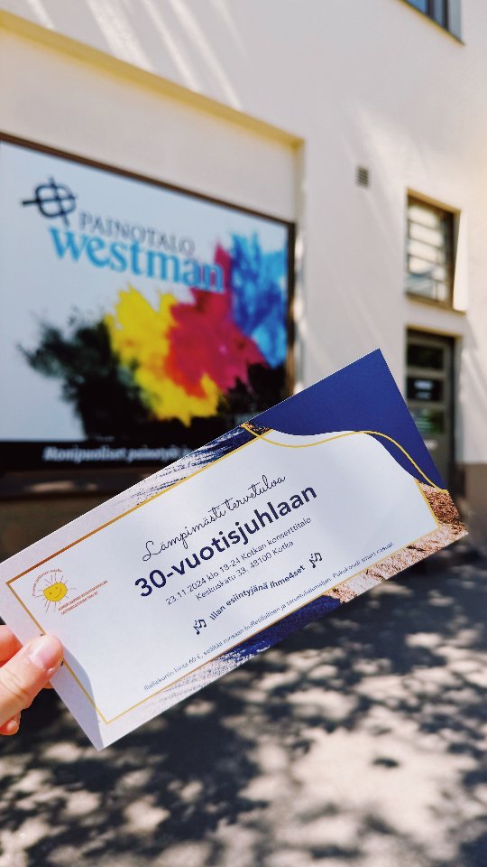 Pidämme 30-vuotisjuhlat 23.11.2024 Kotkan Konserttitalolla!🥳
Uunituoreet illalliskortit ja flyerit ovat tulleet painosta, kiitos @painotalowestman tukemisesta!🙌❤
Voit nyt tilata omasi nettisivuiltamme www.lastenosastojentuki.fi tai laittaa sähköpostia kymenlaaksonlastentuki@gmail.com
Illalliskortin hinta 60 €, sisältää runsaan buffetillallisen ja tervetuliaismaljan.
Illan esiintyjänä @ihme4setbileband 🎸🎤💃🕺 Lunasta lippusi ja tule juhlimaan hyvän asian puolesta!
P.s. Mikäli yrityksesi voisi ottaa flyereitä jakoon esim. liikkeeseen, niin se olisi mahtavaa! Laita viestiä kymenlaaksonlastentuki@gmail.com, mikäli yrityksesi haluaa tukea toimintaamme näin.