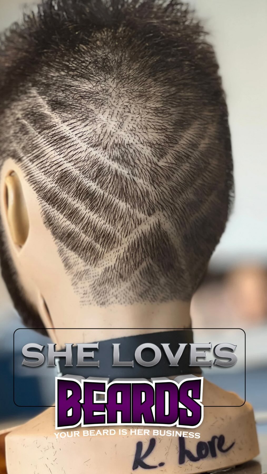 I was inspired by my classmate @topteircuts to create a design. It’s not perfect, but I had a lot of fun learning new techniques.! Mannequins are so forgiving! 😂
#followmyjourney
#shelovesbeards
#shelovesbeards_u2
#futurebarber
#mensgroomingproducts
#FreshFade
#BarberLife
#SharpCuts
#GroomedGents
#CleanFade
#BarberStyle
#PrecisionCuts
#DapperGents
#FreshlyTrimmed
#BarberMagic
#StyledByBarber
#ClipperCut
#BarberSkills
#BarberLove
#ClassicBarbering
#MasterBarber
#HairArtistry
#BeardGrooming
#FreshLook