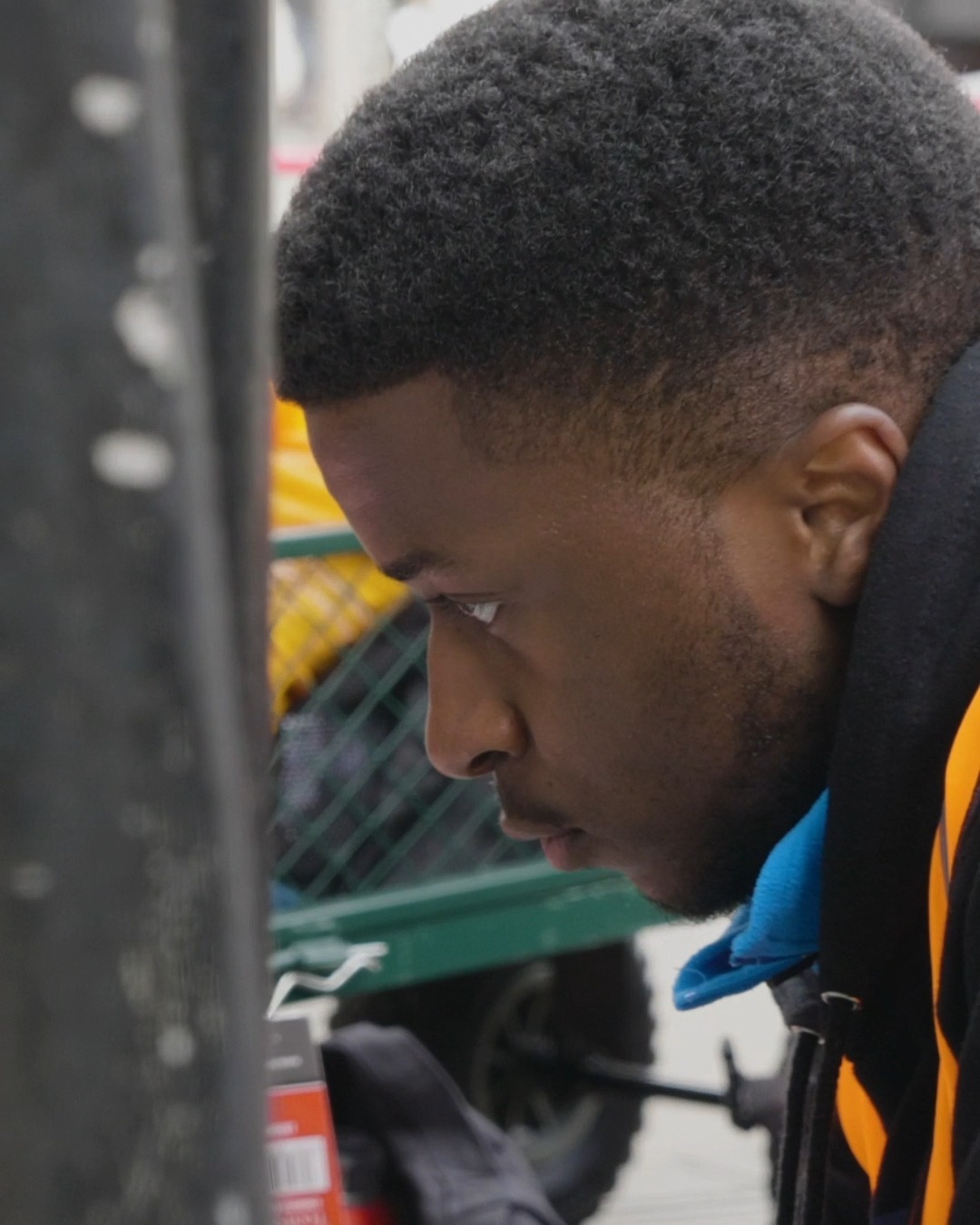 Our amazing artists turned everyday utility boxes into vibrant artworks across Newport City Centre. 🌈
Spot them around the city and follow the trail of public art works.
@canaanjbrown @__anamaly @well.wagon @andy_orourke @lucillustration @cabbange @bethanycseddon @aledwynt @celfarycyd @newportcitycouncil @poblgroup @spokesafe @thegapwales @remake_newport @newportrising @jazz_facilitates_