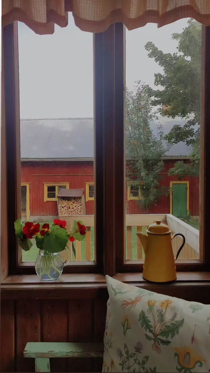 Welcome! Tervetuloa! Välkommen!
Www.ruutinkartano.com/grannyscottage
#hyrstuga #rentacottage #kesämökki #cottagecoreaesthetic