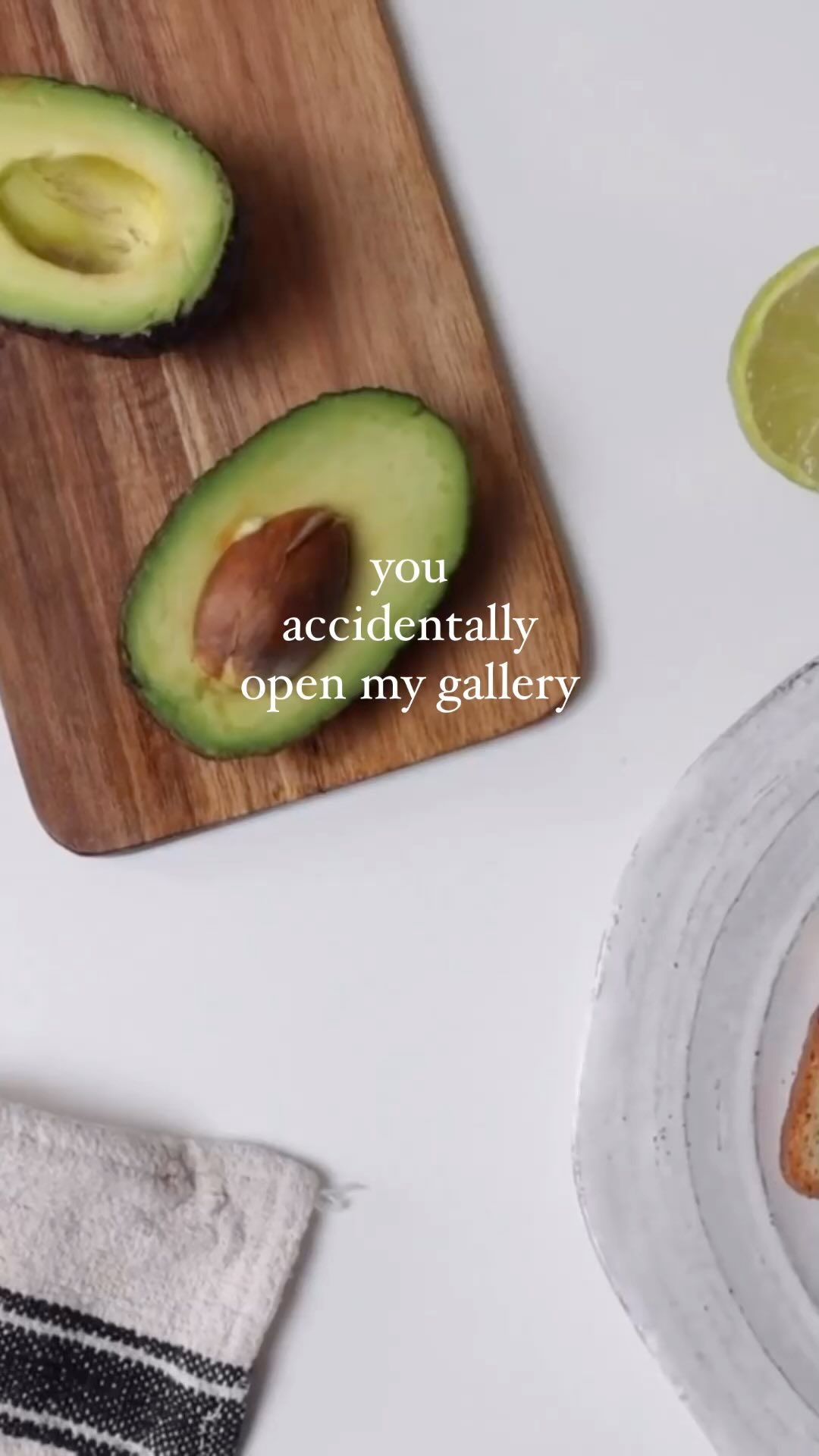 Do you know how to fuel yourself properly to help with hormonal balance?
Did you know that what you eat can have a positive or negative effect on the adrenal system and this is going to effect how you manage stress AND will contribute to your energy levels.
Properly timed, adequate nutrition will make you much more resilient to daily stressors.
When the adrenal system isn’t functioning properly and you’re not managing stress, your body can feel out of balance. One stress can create another potentially building to a point where it seems like everything is out of control.
If you want to reclaim your health, learn how to manage stress, get through the day with consistent energy and strategic coping mechanisms. DM word “READY” 💚
#adrenalhealth #managingstress #managinganxiety #hormonehealth #hormonebalance #energylevels #nutrition #hormonehealthcoach