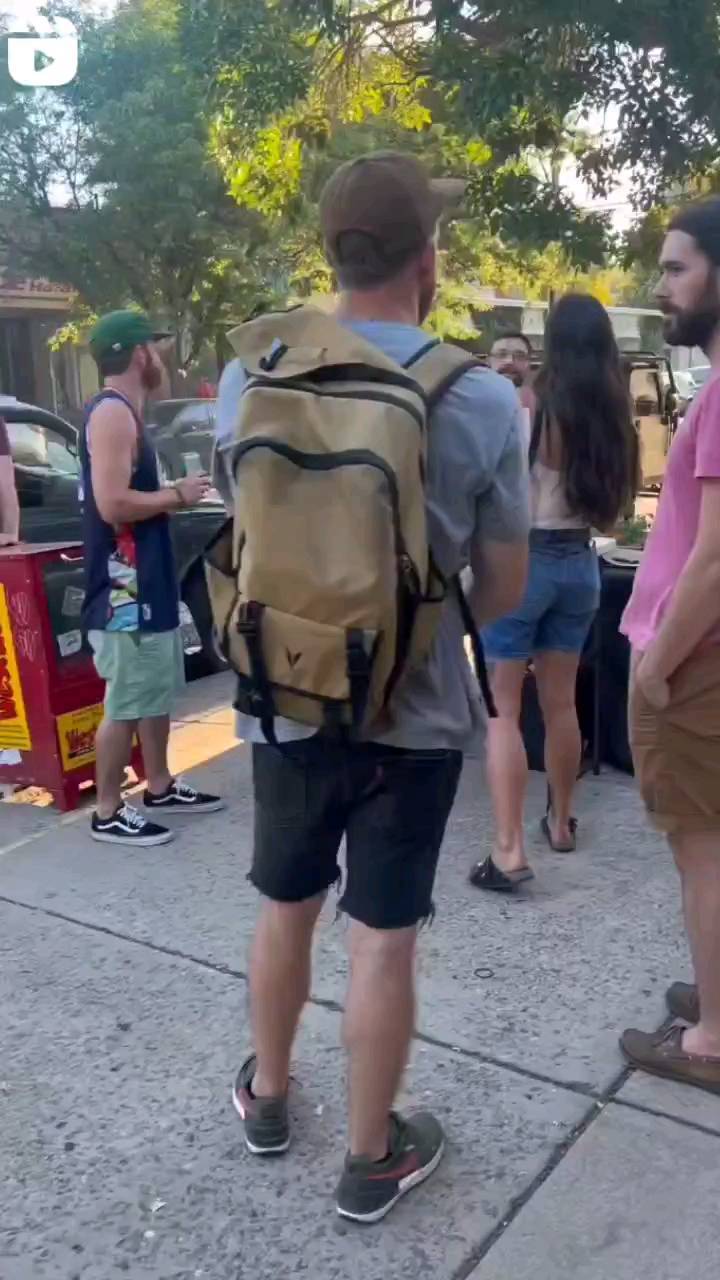 From eats to drinks, Roasty Ghost Coffee can bring a buzz for all your needs. Introducing our new coffee spice blend, our Buzzed Rub is a perfect dry rub for red meat and turkey. Buy a jar today!