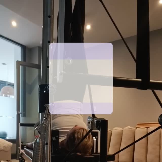 โณ๏ธ๐๐ช๐ปI've loved teaching you on the Reformer this week. There is one open spot left for Friday morning 1-2-1, and some still open for next week. Meanwhile, exciting times I have a NEW GROUP MAT CLASS on Monday morning 9:30 at Orenda which you're all welcome to. Sign up at www.studioorenda.com for some Monday morning fun. Being your sense of humour as always! ๐