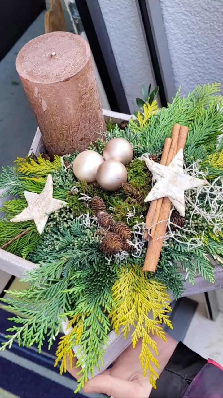 Sehr schöni, kreativi Advändsgsteck sind vo dä Chind hergstellt wordä! Viele Dank @daniela.murer.754 🎄🎄🎄
