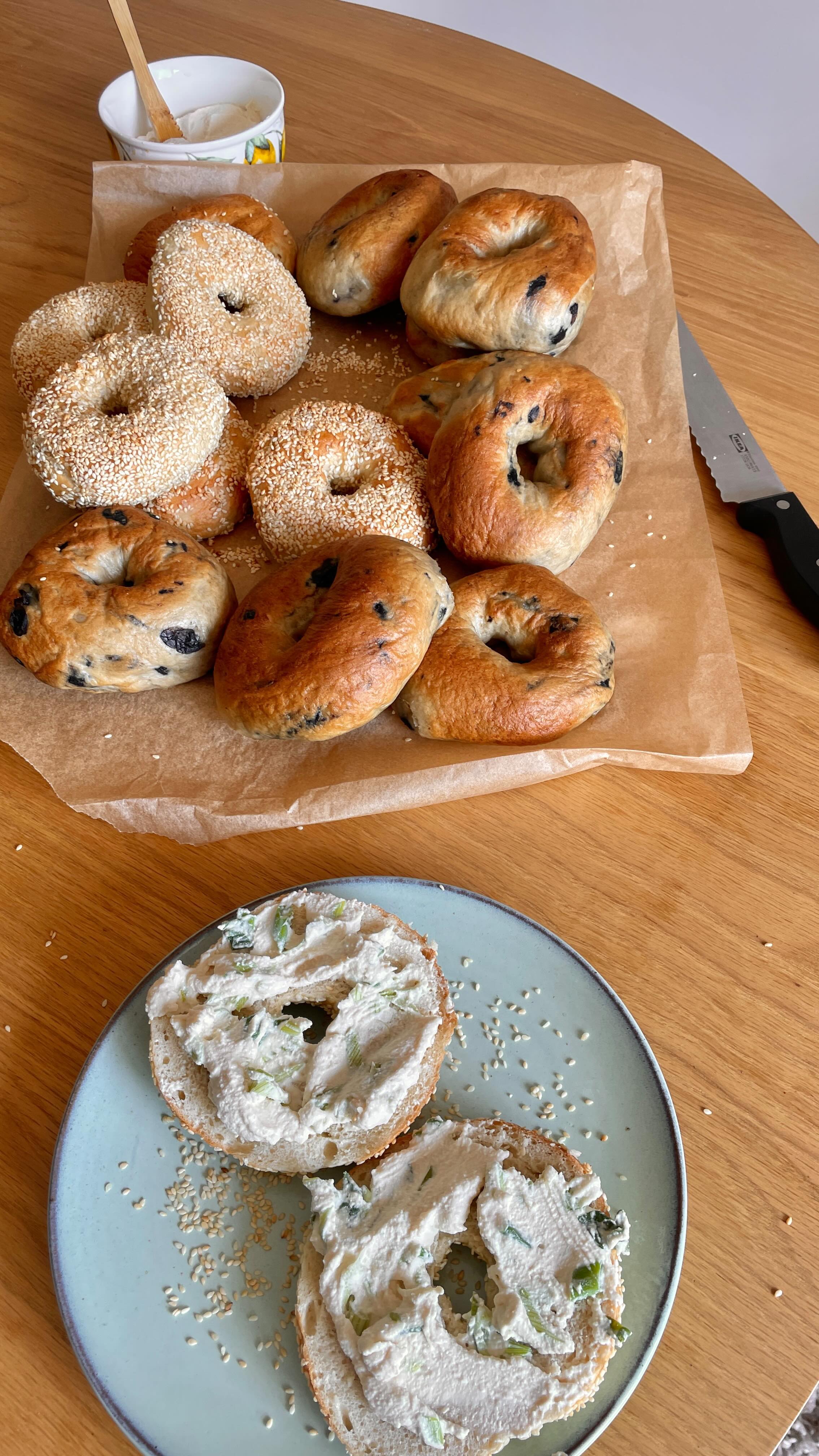 Making my Danish boyfriend NY bagels (with homemade vegan cream cheese). Sesame with scallion cream cheese and blueberry with plain cream cheese 🥯🫐
But let’s be honest, they’re equally for me, too. 😏
We may not be in NY picking up @bagelchalet or @theoriginalgoldbergs while driving out east this memorial day weekend, but making them at home in our Copenhagen apartment is just as special.
Home is where the bagel is. 🫶
#bagels #newyork #lifeabroad