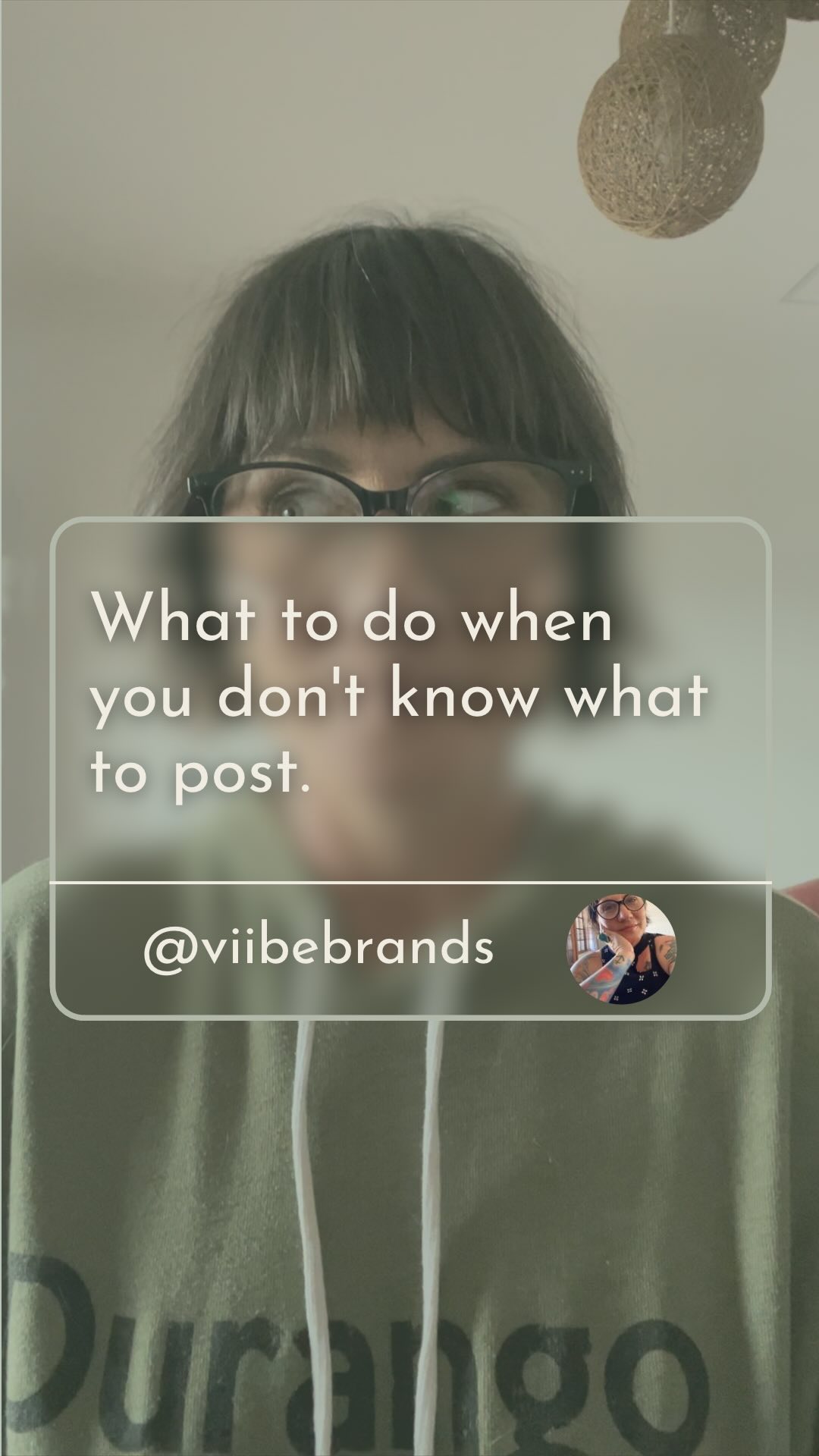 When you don't know what to post, try this:
👉🏽 Get very clear on who you are talking to
👉🏽 What are the problems they have that your service or product can help them with
👉🏽 Pick 3 - 5 topics (content pillars) and create content about that
Any questions? And go 👇🏽
#ViibeBrands #SmallBizBestie #DigitalMarketingMagic #smallbusinessowner #marketingdigital #brandidentity #marketingtips #digitalmarketing #digitalmarketingtips #socialmediamanagementtips #smallbusinesstips #instagramtipsandtricks