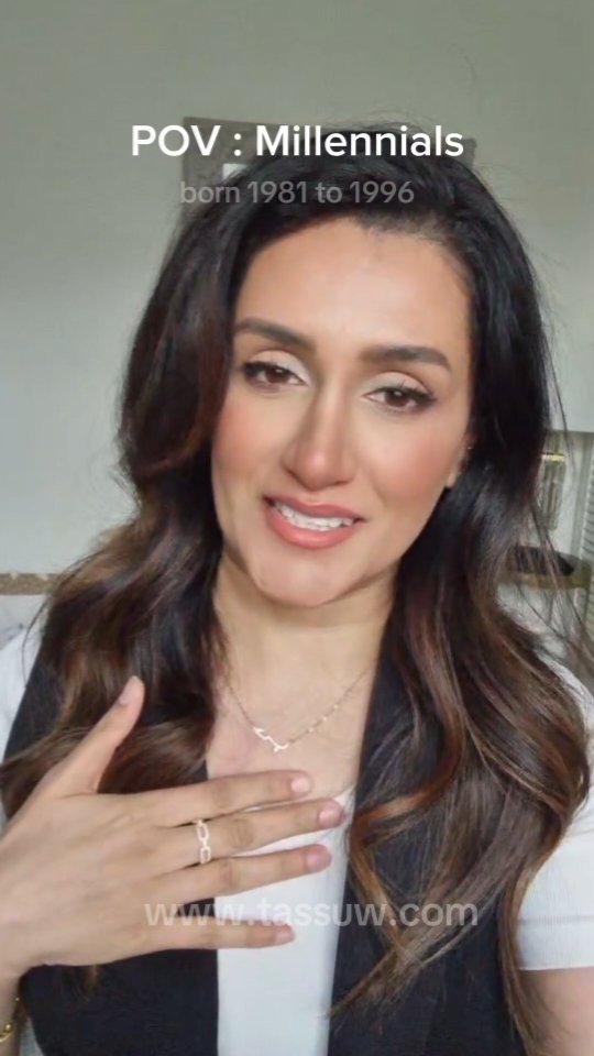 Do your eyes lie?! What we perceive as beauty and youth is subjective to each era, during WW2 times, 40 was old and 40 Yr old looked "old" and worn.
These days our healthy diets, access to good Healthcare, skin-care and nutrition has led to a whole generation of #millenials looking way younger than they are perceived to be.
wrinkles around the eyes are the 1st tell tale signs. 8 hours of sleep, good skin care and balanced nutrition is a sure fire way to staying looking younger for longer!
Coloured lenses at tassuw.c0m
#antiageing #contactlenses #tassuw #eyehealth #darkcircles #colouredcontactlens #coloredcontacts #coloredlenses #colouredlenses