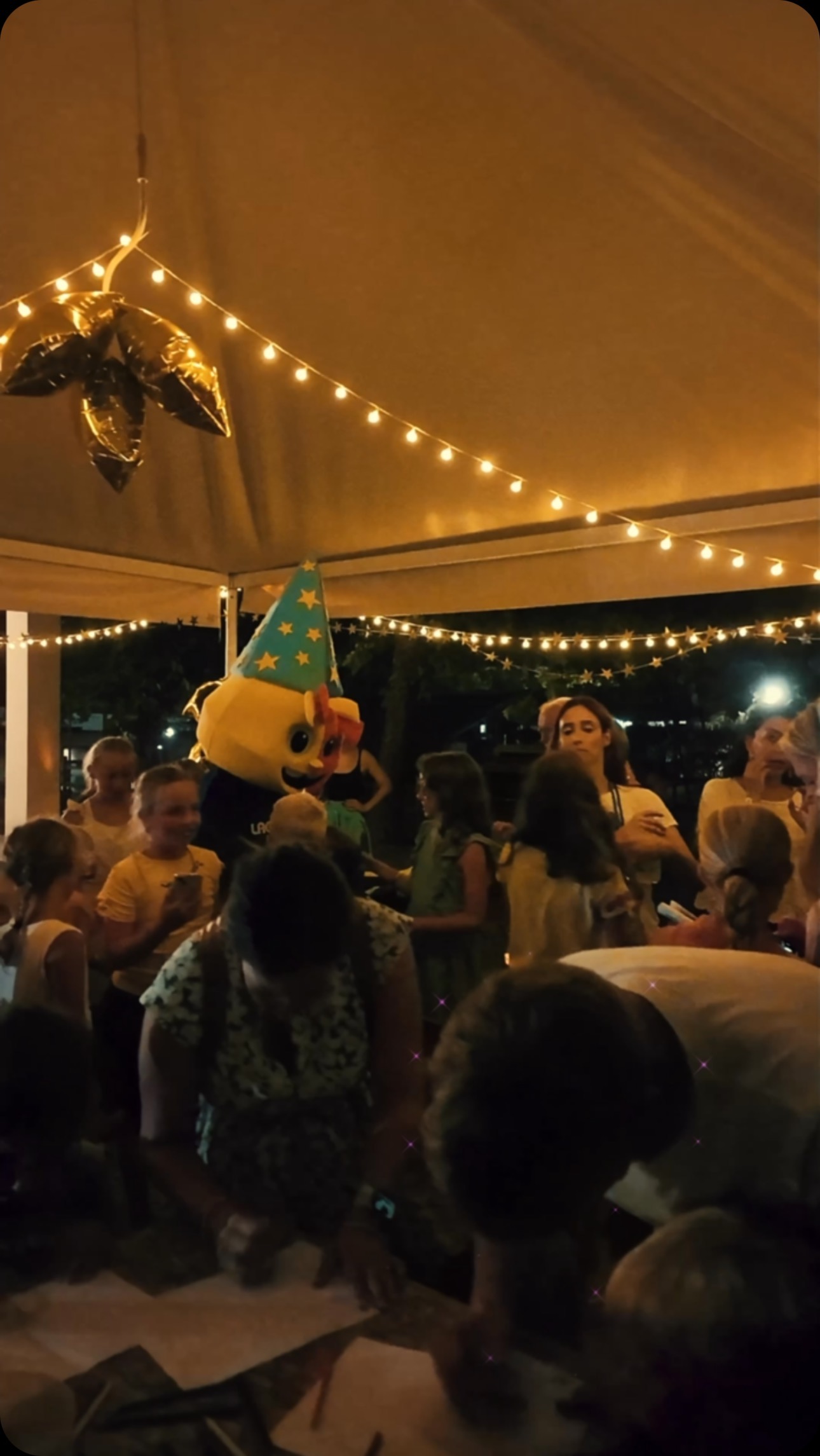 Nel nostro villaggio il tempo si ferma, crediamo nella magia, nei sogni e nel potere della fantasia.
Vogliamo che ogni bimbo viva con emozione ed intensitร il tempo insieme a noi, li aiutiamo a coltivare il loro talento e la loro voglia di condividere.
La notte di ieri รจ stata magia pura ๐
Desideri, risate, gioia, felicitร e la promessa di coltivare nuove amicizie.
ร questo il nostro spirito, qui il tempo si ferma, รจ il tempo del qui e adesso, quello del cuore, quello dei ricordi che profumano di estate, quelle sere, che tra tanti anni, avrete il piacere di raccontare โฅ๏ธ
๐ฌ๐ง In our village, time stands still!
We believe in magic, dreams, and the power of big imaginations.
Every kid who joins us is in for an awesome adventure - discovering new things, sharing their talents, and making memories that will last a lifetime.
Last night was like something out of a fairy tale ๐. Full of wishes, laughter, and endless smiles with new friends.
These are the moments youโll treasure, the stories youโll love telling again and again โฅ๏ธ
๐ @lagomag
๐ @lagomagofamily
๐ณ @camping_eden
๐ @italialido
#CampingVillageLagoMaggiore #CampingLagoMaggiore #LagoMago #lagomagofamily #campinglagomaggiore #campeggiolagomaggiore #italiancamping #lakecamping #italianvacation #lakemaggiore #camping #lagomaggiore #travel #italianholiday #italianvacation #relax #piedmont #piemonte #laghiitaliani #italianlake #italianfood #ristorante