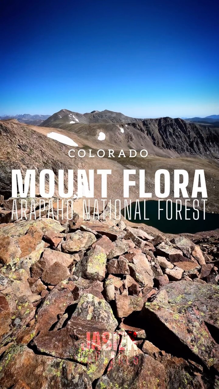 Sometimes, when you’re ticking off trails on your checklist, an odd hike sneaks its way in 😆 It might not dazzle like the ones you’ve conquered before, but it still offers a challenge—and reaching the top is still a brief reward. Here’s to cold, breezy, featureless mountains that remind us why planning is an important part to #hiking 🙃 #Colorado #TooCloseToHome #NotHereForSwissTrails