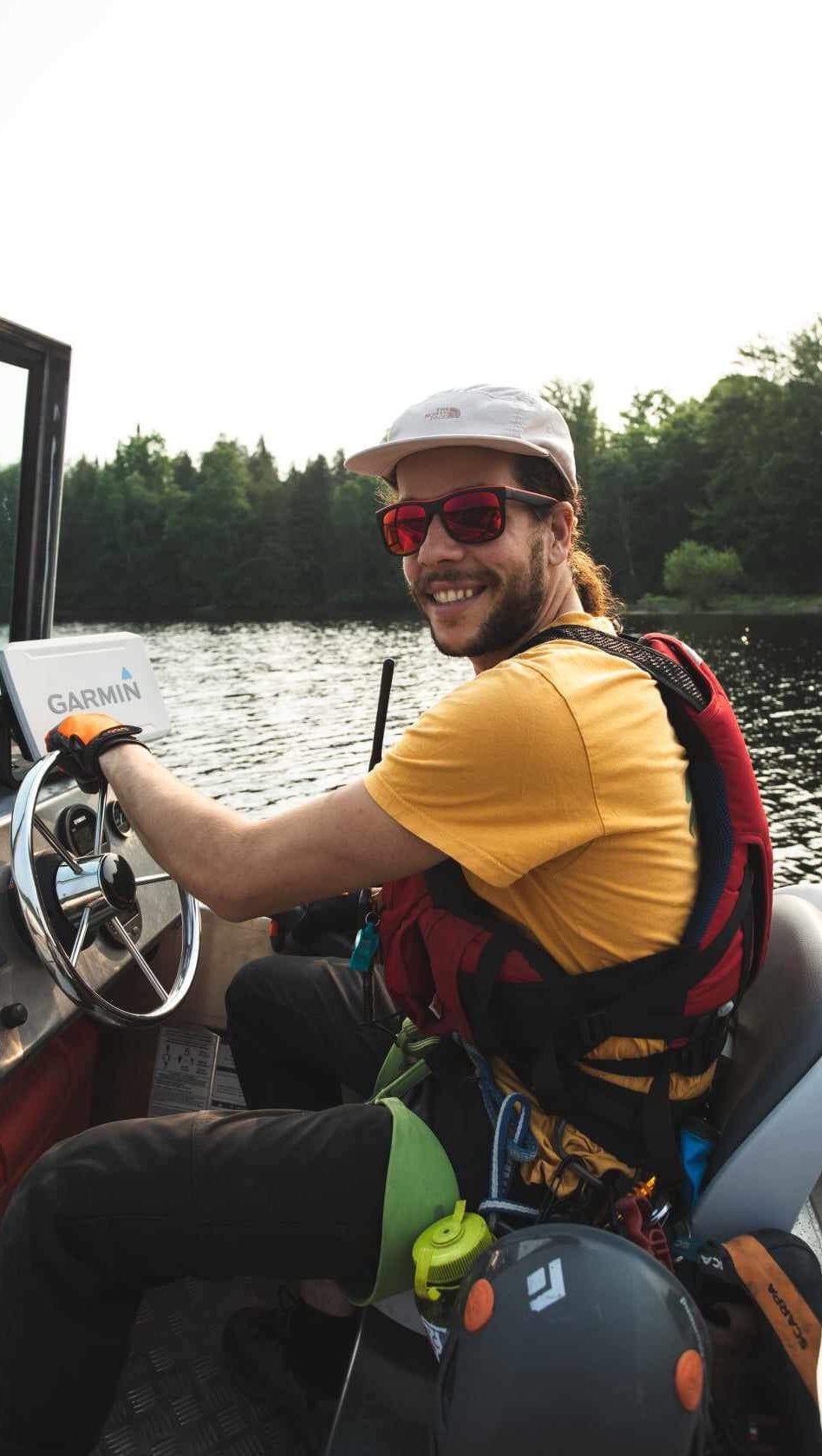 #viedegardeparc #summer2023
Les dernières semaines!
Des ami.e.s qui se tissent
conduire de gros bateaux
amusement vertical
des morceaux de poisson
des restants de voiture
en épopée nocturne
un chalet qui sera doux
l’abondance des p’tites fraises
du repos en famille
une patate ou un chat
des soirées pour rêver
et puis d’autres pour fêter
un nouveau joujou jaune
une p’tite frousse en falaise
des sourires de soleil
des exploits sur un pont
et des murs à ouvrir.
Tout ça. 💛
Ok bye, j’y retourne! ✌🏼
.
.
.
.
.
#poissonblanc2023 #nomadlife #parcregional #climbthePB #reservoirdupoissonblanc #summervibes #abitibi #preissac #lacfontbonne #chaletenconstruction #timberframe #harvest #recoltegenereuse #qrbp #grosgras #pastresveganlol #ninjagame #pantheraarcticcattriple800 #climbinglife #newrope #rockclimbing #bridgejumping #jump #newwall #hardroutes #escaladeQC #escaladepoissonblanc #paroiecho