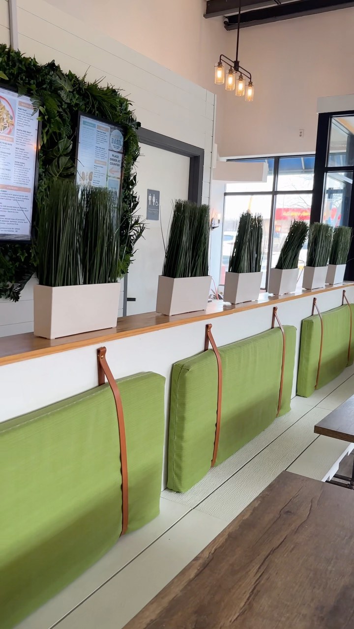 We love you, SB fam!
.
.
.
#customerappreciation #customerservice #supportsmallbusiness #minorityownedbusiness #sweetbasilmke #familyownedandoperated #familyownedbusiness #mkerestaurants #milwaukeefoodies #milwaukeerestaurants #visitmke #thaistreetfood #laofoodmovement #laofood #asianfusion #asianfoodie