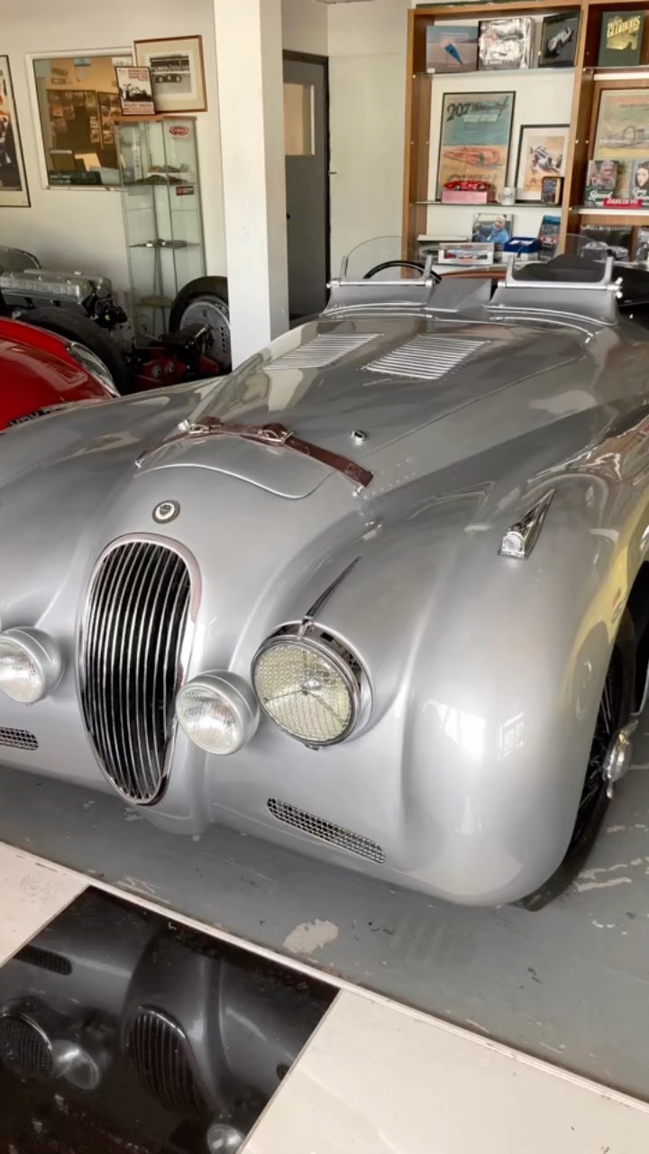 One step closer… The number plates are now ordered and once they’re on it’ll be time to take her on the road… #jaguar #jaguarxk120 #jaguarlightweight #lemans #classiccars #vintagecars #racing #sportscars #ctype #motorsport #historicracing #britishdesign #jaguarheritage