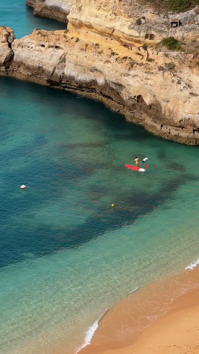 My paradise. Right here 🫶🏽
#algarveportugal #algarve #algarvealive #algarvecoast #algarvelovers