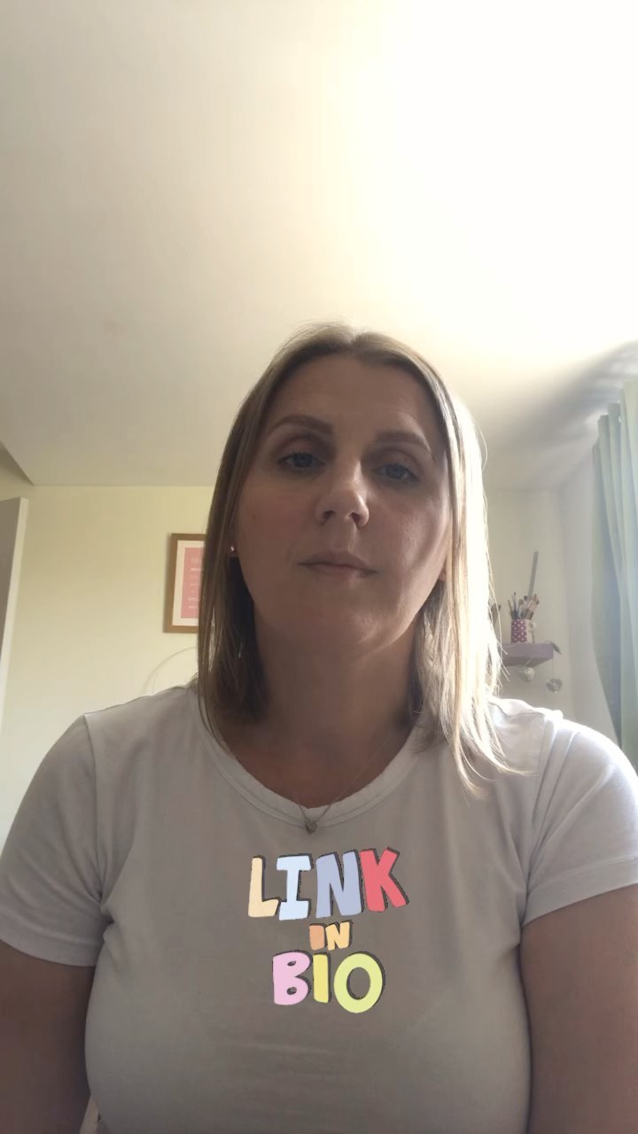 It’s #nationallonelinessweek and feeling lonely can happen to anyone including children and young people ☹️ There may be issues at school with friendship groups, changes in BFFs, being bullied, transition to a new school etc. Loneliness has a huge impact on someone’s self-esteem because they feel that somehow they are the problem, it was their fault and of course, that’s often not true. If your child is feeling lonely at school and you’ve noticed that they are starting to blame them selves for this happening, get in touch so that we can discuss how I can help ☎️ 🤓#nlppractitioner #nlp4kids #believeinyourself #childrensmentalhealth #childrensmentalhealthmatters #childtherapy #childtherapywiltshire #liveyourbestlifenow #childrenemotionalsupport #childemotionalwellbeing