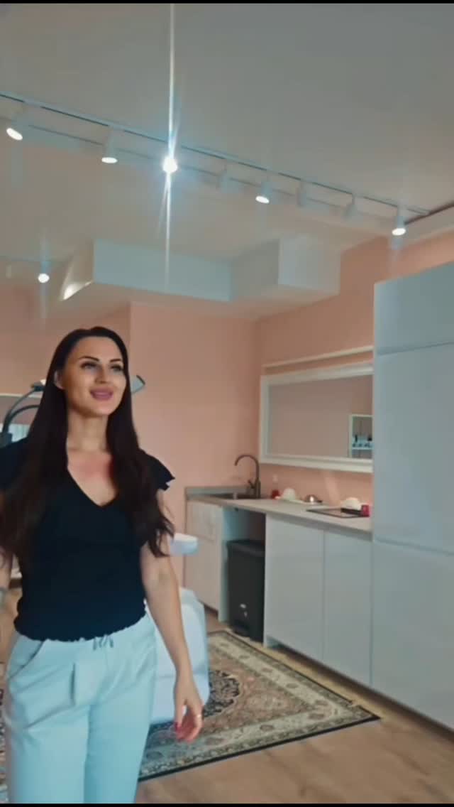 Täällä ei mitään hyvästejä jaella 😃😍👋🌞
Varsinkaan kun on tulossa festarit, häät, syntymäpäivät, mökkiviikonloppu, jokilaivat ...