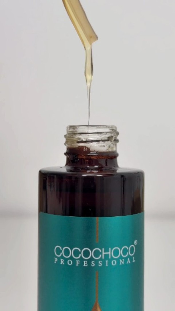 Pure Argan, flawless hair 💚✨🌟💫
#COCOCHOCO #cocochoco_love #cocochocoprofessional #cocochocopro #cocochocoofficial #haircare #straightenhairstyle #keratintreatment #smoothhair #foryoupage❤️ #hairstraightening #straighthair #silky #Healthyhair #arganoil #argan #oilhair #oilhairtreatment #moisturizer #antiaging #natural #naturalhair
