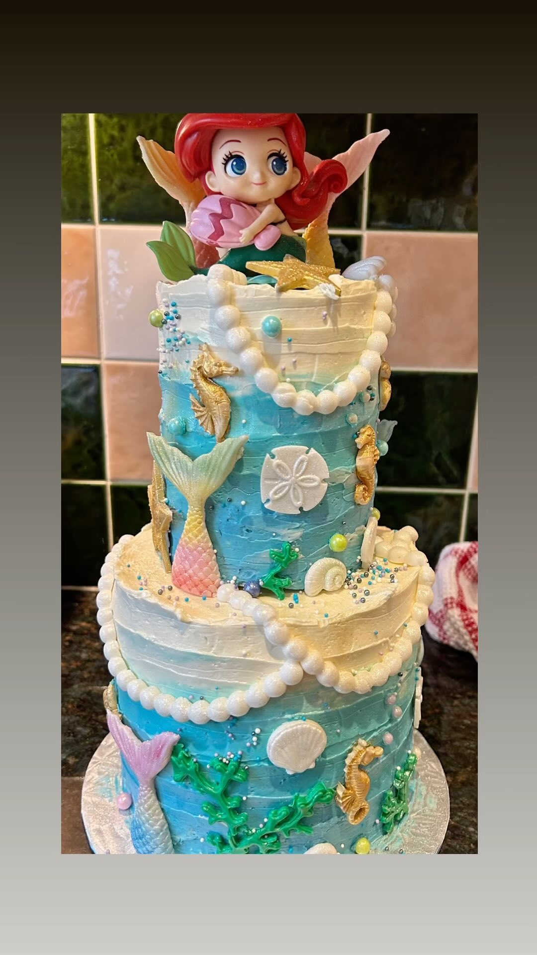 Thank goodness birthdays only come once a year, lol. Every year my kids get so excited to choose what kind of birthday cake they want me to make. The design gets chosen well in advance of the birthday, and I spend many a long night putting it together. Birthday cakes are more than the sum of their ingredients, they represent celebration and joy and love. Watching their eyes light up when the cake comes out is priceless. And you don’t even care that your toddler spat all over the frosting while trying to blow the candle out😂.
I don’t bake birthday cakes at home because I think they need to be “healthy”. We eat lots of fruits and veggies in our house, but the birthday cakes I bake have butter/oil, sugar, and chocolate.
Food is for nutrition, but it is also for joy and fun and creating memories that will last a lifetime.
#mermaid #mermaidcake #cakedecorating #cakesofinstagram #kidsbirthdaycake #caketrends #your_lifestyle_doctors #thelittlemermaid #birthdaycakeideas #gp #doctormom #buttercreamcake #foryou #cakedecorating #caketok