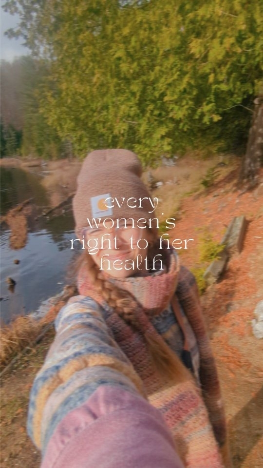 drop a 🦋 if insta was your first exposure to how your body *actually* works !!
LET'S TALK ABOUT IT -- (& I do @seedthyme constantly).
here's 3 (jk 4) random soapbox moments for me :
- your period is NOT the main event of your cycle. ovulation is. stress + toxin exposure are big delayers of ovulation which is why your cycle may be *way* long.
- our bodies are SO different than men's bodies. women's hormones operate on a 28ish day cycle (kinda reflects the moon 🌙), while men's hormones operate on a 24hr cycle. ☀️
- the majority of women's hormones are actually produced while we are ASLEEP 💤 which is why women need more sleep than men, especially at critical times in our cycle (ex. luteal phase, leading up to your period).
- our toxin exposure as women is through 👏🏼 the 👏🏼 roof👏🏼 ! everything from conventional tampons/pads to perfume to hair products are full of JUNK that totally disrupts the delicate dance of hormones our bodies were designed to go through each month. toxin exposure leads to mood swings, painful periods, and hormonal acne to name a few.
pain free periods ARE possible for you 🫶🏼🧡
switch and DITCH the crap + take back your life 🌿
dms are always open if you wanna chat strategy/resource recs 💪🏼🫶🏼
11.13.24
#hormonehealth #womensrights #toxins #hormones #womenshealth #toxinoverload #toxinexposure #happyhormones #hormonebalance