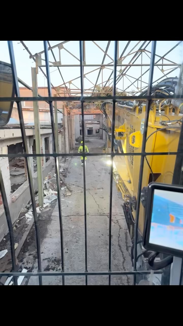 #demolitionday #catequipment