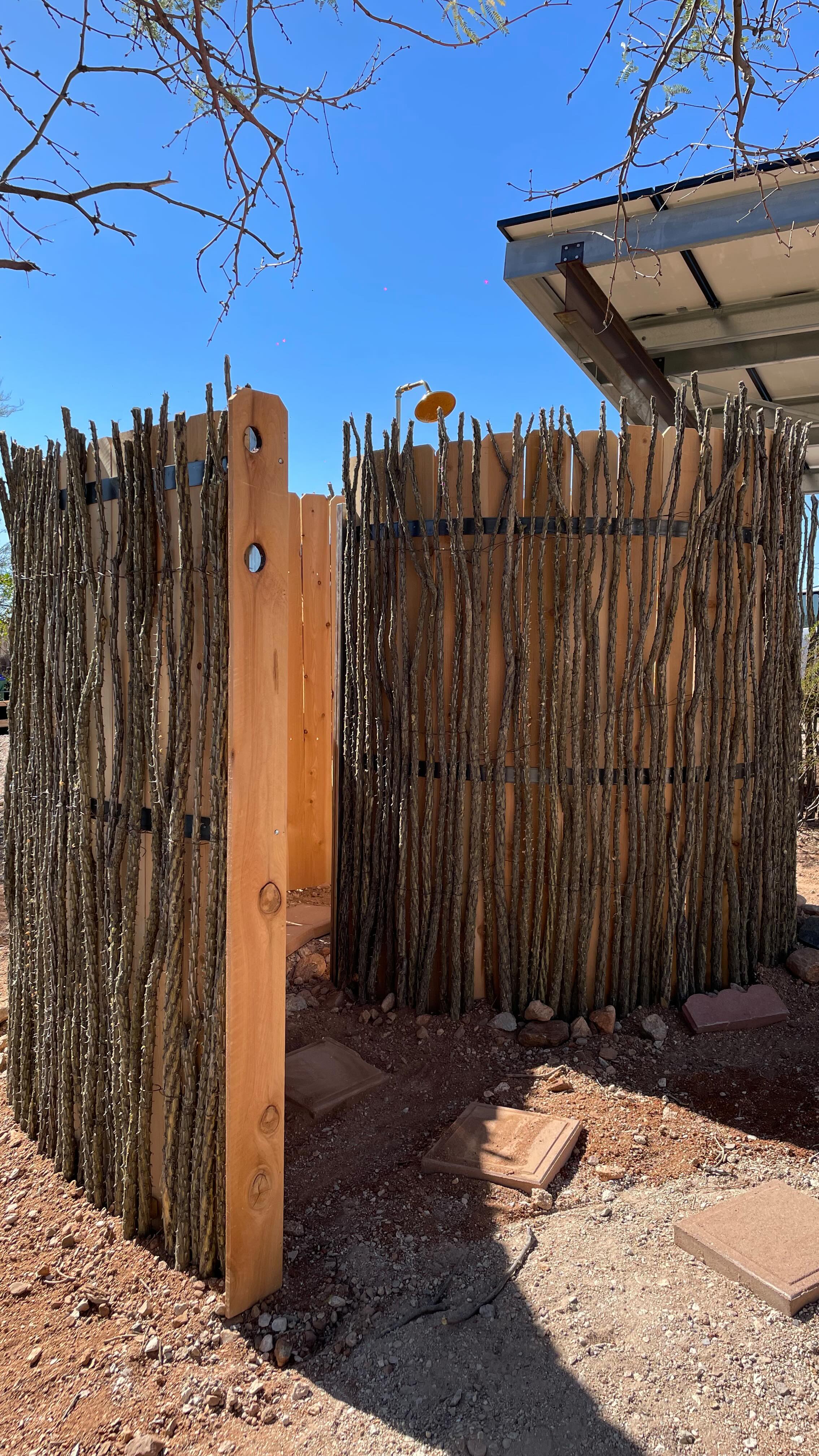 Custom made outdoor shower🚿
#sonoranocotillo #ocotillofence #livingfence #sonorandesert #tucsonaz #phoenixaz #southerncalifornia #desert #desertvibes #ocotilloplant #desertdwellers #desertlife #scottsdale #plantnursery #desertscape #desertliving #desertstyle #fencedesign #desertlandscape #homeandgarden #calilandscape #desertarchitecture #stickfence #ocotillo #fenceideas #desertoasis #deserthouse #desertbloom #desertgarden #deserthouse #deserthome