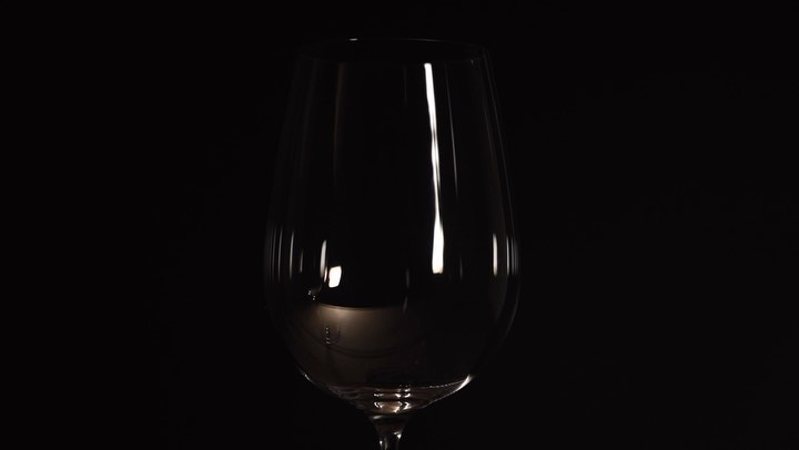 Le travail du verre, c’est tout un savoir-faire ! Notre série d’été sur les artisans d’exception continue !
#artisan #artisanat #savoirfaire #tournage
Réalisatrice : @bransonelodie
Chef op : François Chambe
Montage : @sacha.paol
Directrice de post production : @viiirgiiin
Production : @mts_emilie
Producteurs : @franckmorlet @nicolasbarsikian