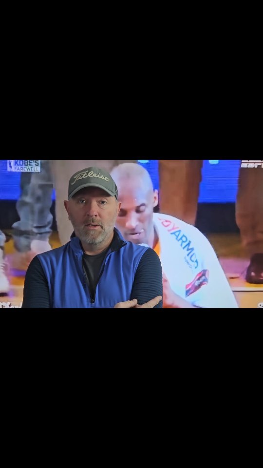 I grew up in Scotland so was never fully aware of what Kobe Bryant achieved in his glittering career in the NBA. One thing that I had a very great sense of, when I began to know what he did, was HOW he did it. His work ethic and commitment was the deciding factor in him outshining his peers. He worked longer and harder and had more curiosity in how to get better than almost anyone in his game.
As golfers, we can learn a lot from that. Clearly both games require talent to become the best but training skills diligently, for longer than your opponents or buddies will reap its own rewards. The more time you give to your craft, the better you get. When Kobe Bryant passed, the world lost a sports hero, his desire to improve and work hard will outlast him. #strategy365 #synergygolf365 #oakvillegolflessons
#drivenpga #studythebest #workharder #kobe #kobebryant
#mississaugagolflessons #golfpractice #golf #golftips