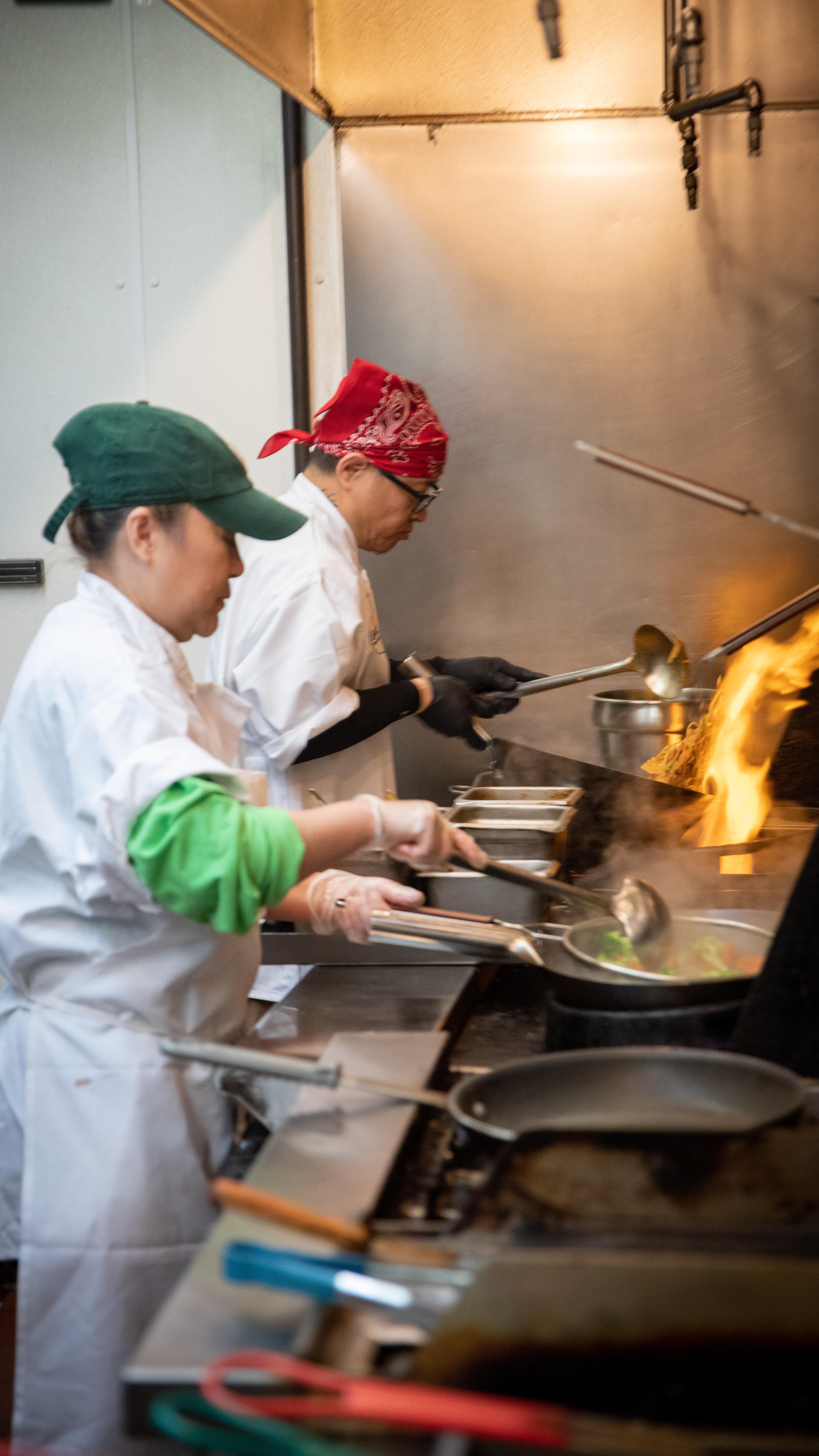 PLEASE READ 💚🧡
Kind reminder to all: Our team does a great job of keeping the vibes in the dining room chill for the guest experience. A 1-2 hour wait time is totally normal for us because of our time slot system! We process an order every 3 minutes and time slots book up extremely fast (even before we open)!
All orders are made in the sequence they are received. We encourage guests to respect this as we try our best to serve you a fresh, made-from-scratch food experience. We apologize to those guests who feel that the wait times are unreasonable but please understand there are orders ahead of you and we will not move your order up faster, that would be unfair to all the other guests who have their time slots! And just because the dining room is calm, doesn’t mean we aren’t organizing absolute chaos behind the scenes as our fam juggles dine-in, takeout and catering orders. ☺️😭🥰
The SB community is incredible, you guys consistently show up and pack the house every single day! Thank you for supporting our family’s dream. 🥹
To our newest friends: welcome to the family!! 👏🏼