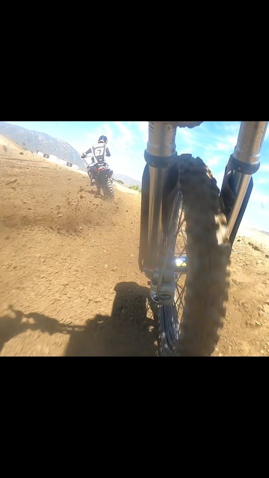 @foxraceway was pretty good this weekend!
#foxraceway #motocrossmetrics #ktmusa #ktm #wpsuspension #gopro #dubyausa #moto