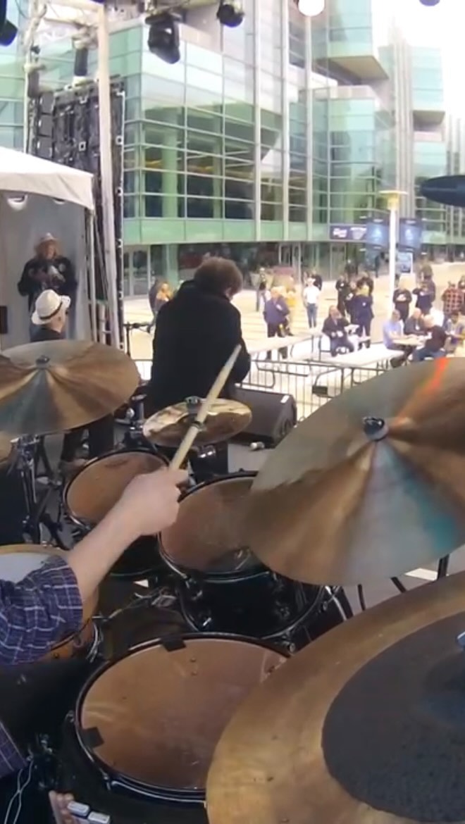 Solo at @thenammshow
•
•
•
‘Pocket Funk’ by Jon Hammond Band
sax- Marc Baum guitar-Joe Berger congas/percussion-Chuggy Carter organ-Jon Hammond @jonhammondband