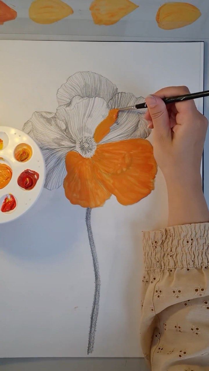 Posted @withregram • @by_herminedoublon Sharing a bit of work in progress today, illustrating this icelandic poppy : my first time painting on acetate. It’s like a plastic sheet.
Satisfying glide, hundreds brush strokes, and it cracked 😢
I had to re-do it on paper but the process of painting on acetate was so enjoyable !
Discover the final pieces this week end, at @beulahroadstudios
During @e17arttrail
#paintingflowers #paintingreel #paintingflowersreel #paintingreel #illustration #paintingvideo #poppy #poppyillustration #icelandicpoppies
