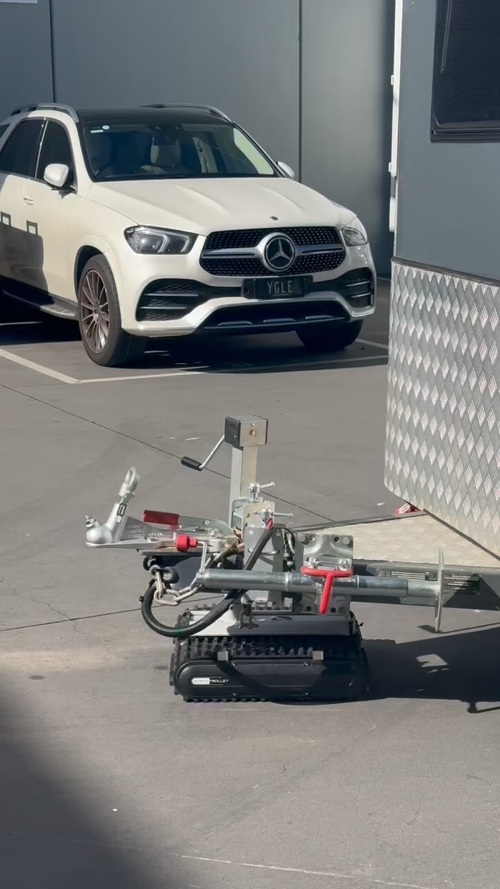 Meet Rover. Our strong and determined little robot friend going places! 🤖🦾➡️